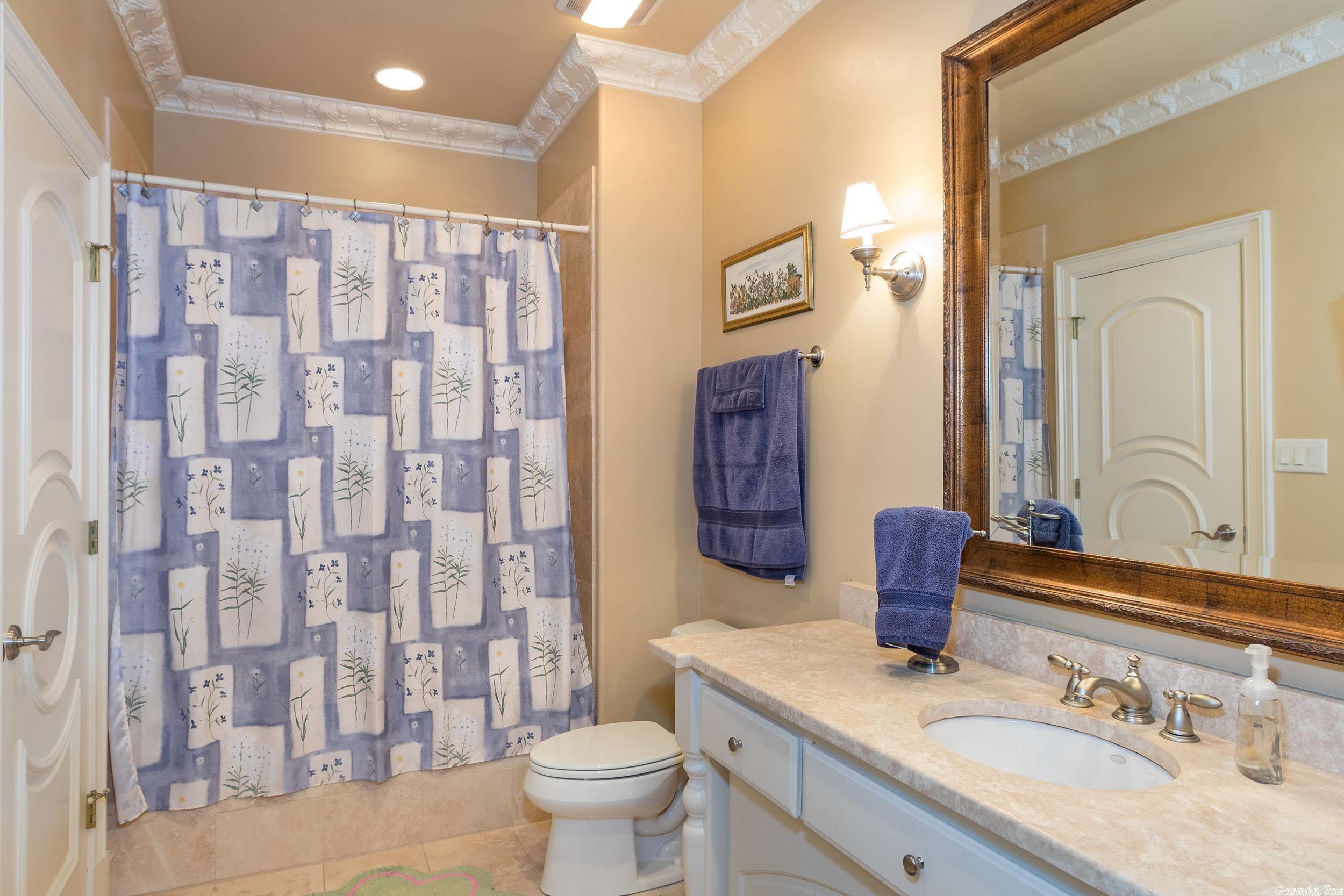 CHENAL VALLEY SOLOGNE CIRCLE - Residential