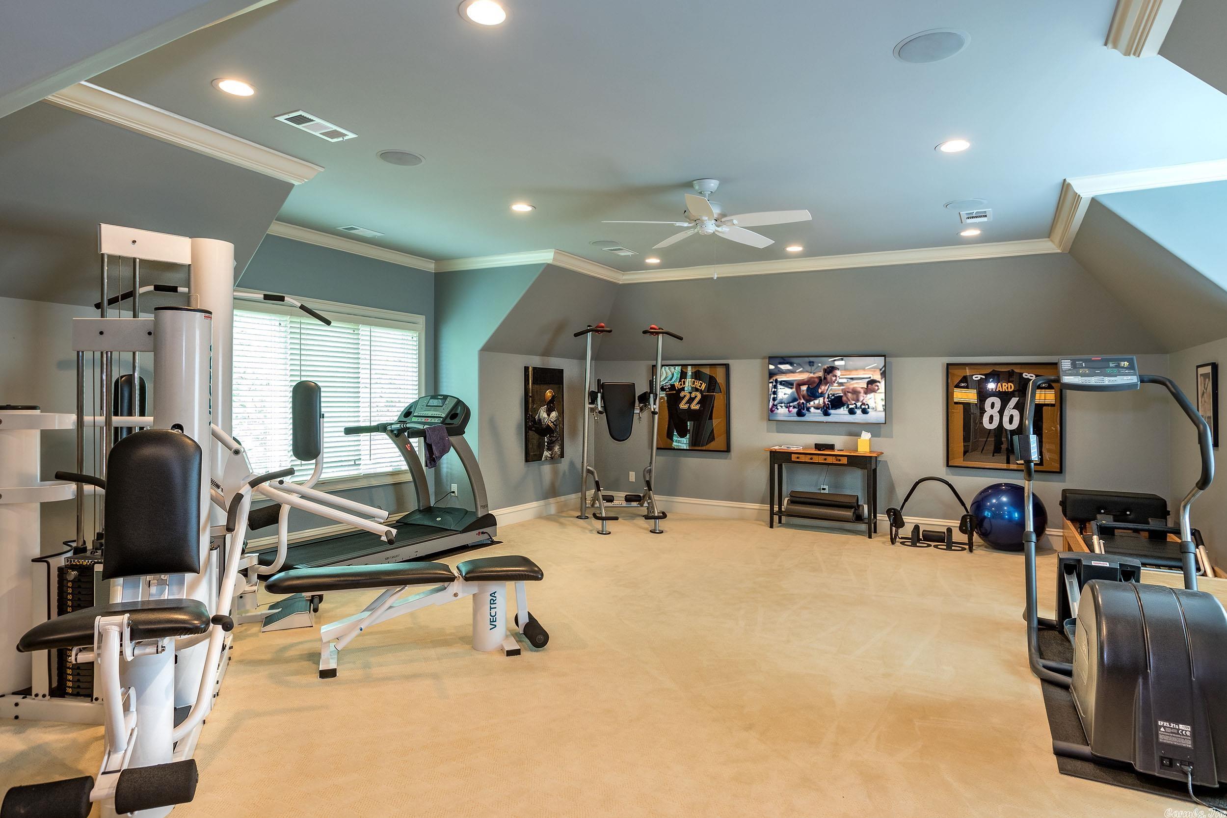 CHENAL VALLEY SOLOGNE CIRCLE - Residential