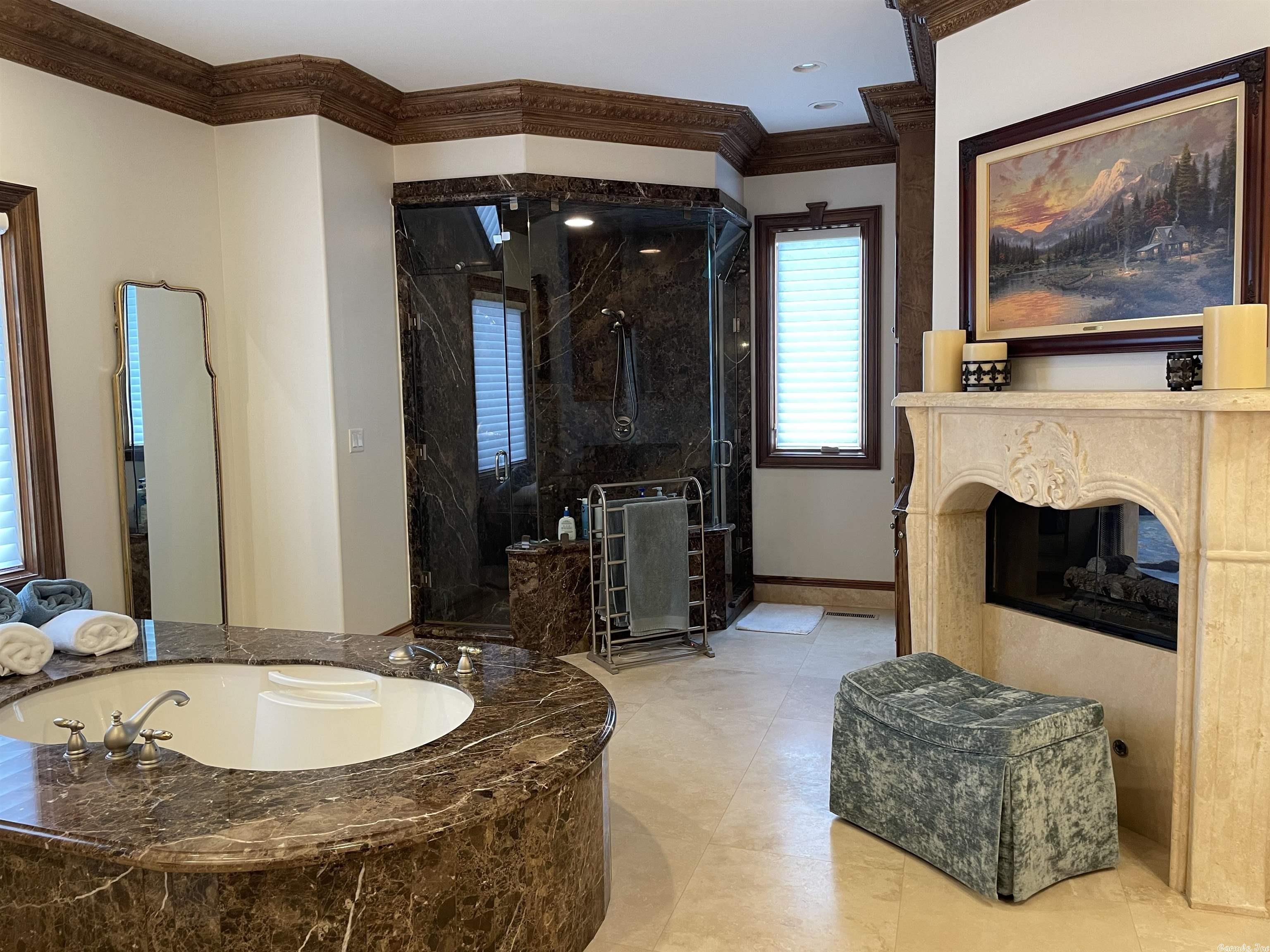 CHENAL VALLEY SOLOGNE CIRCLE - Residential