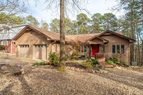 Photo of 4 Peral Lane, Hot Springs Village, AR 71909 (MLS # 25049721)