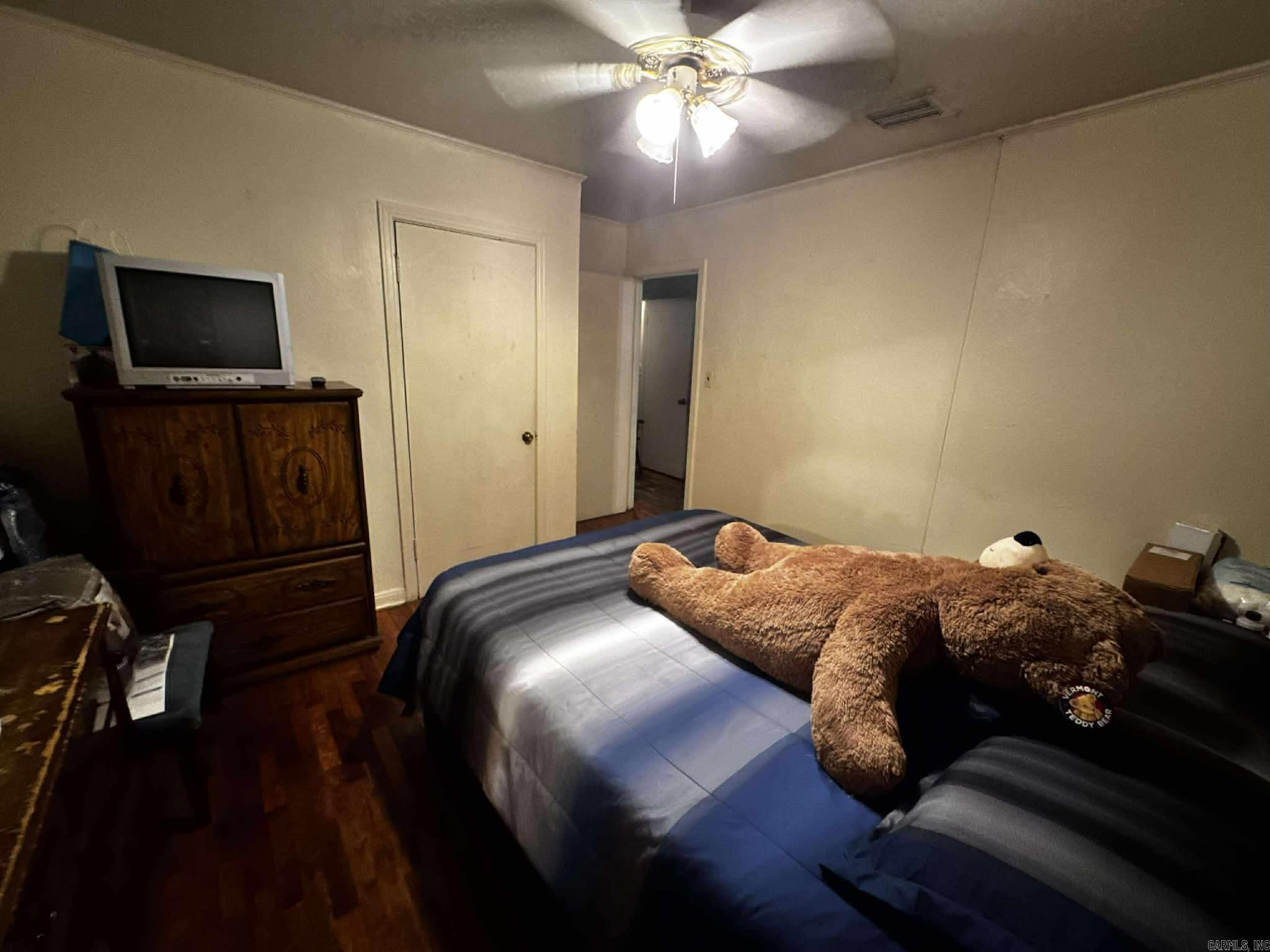 LYNCH ADD - Residential