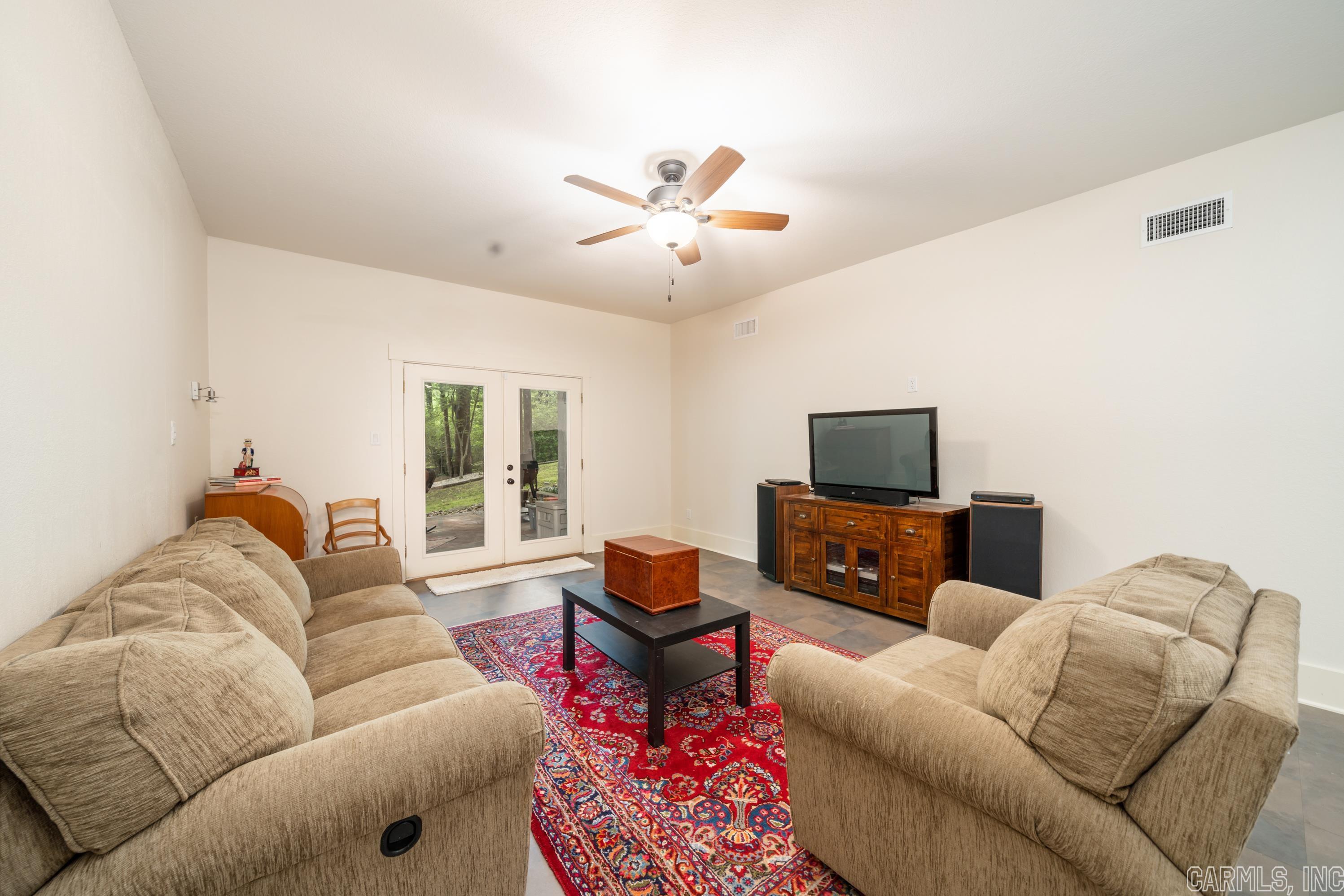 LOTUS VALLEY - Residential