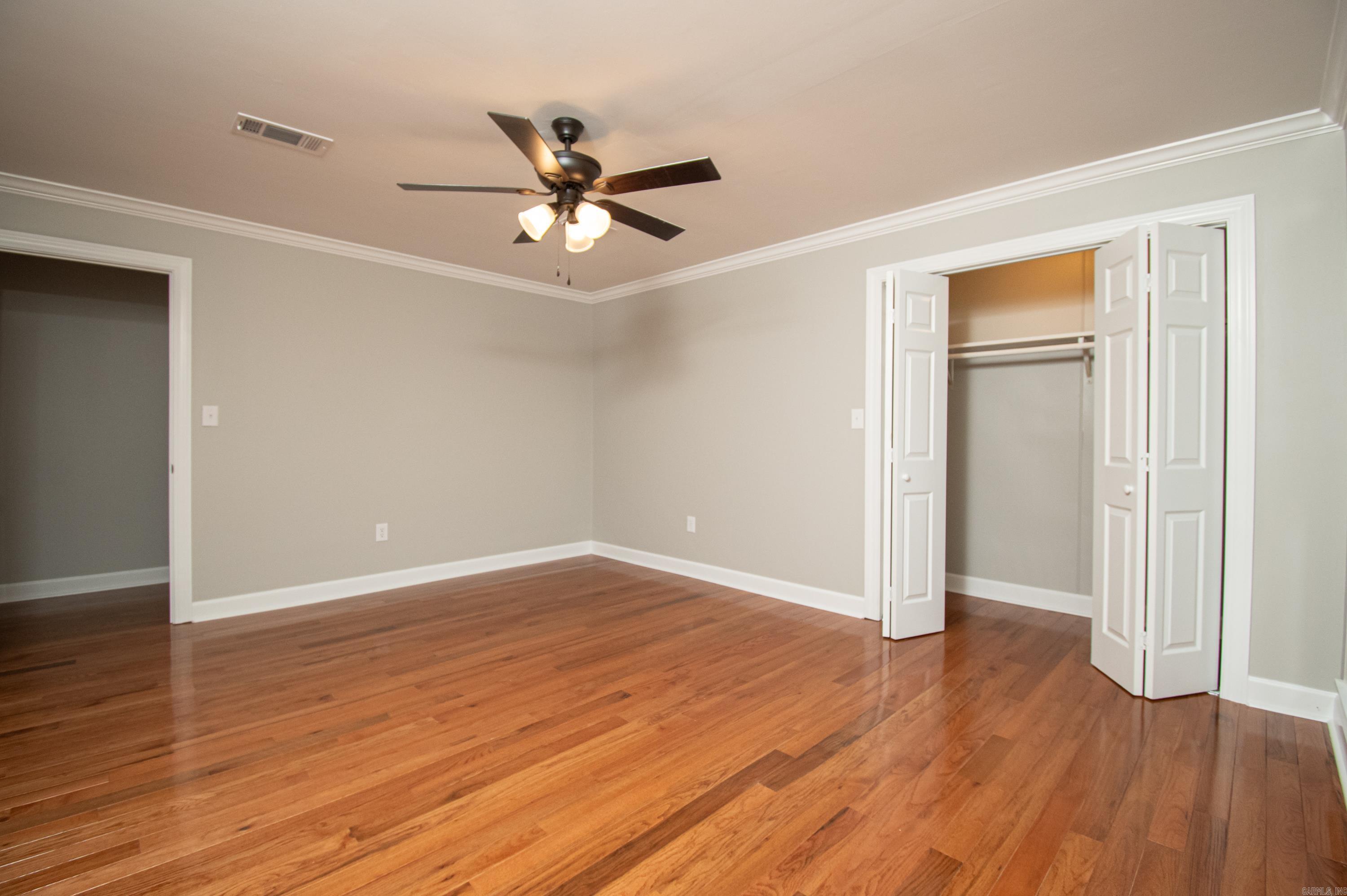 BRADLEY - Residential