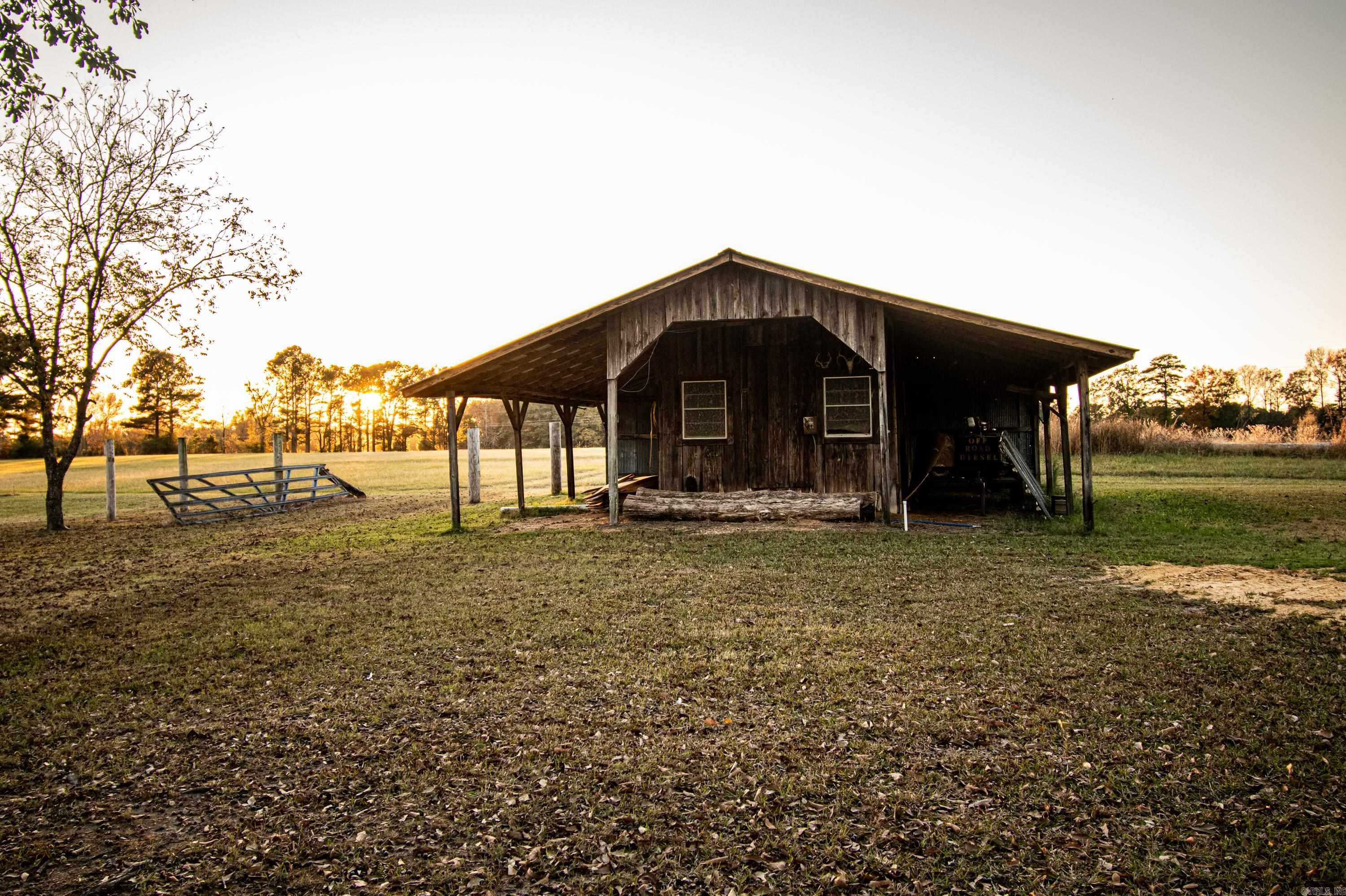 BRADLEY - Residential