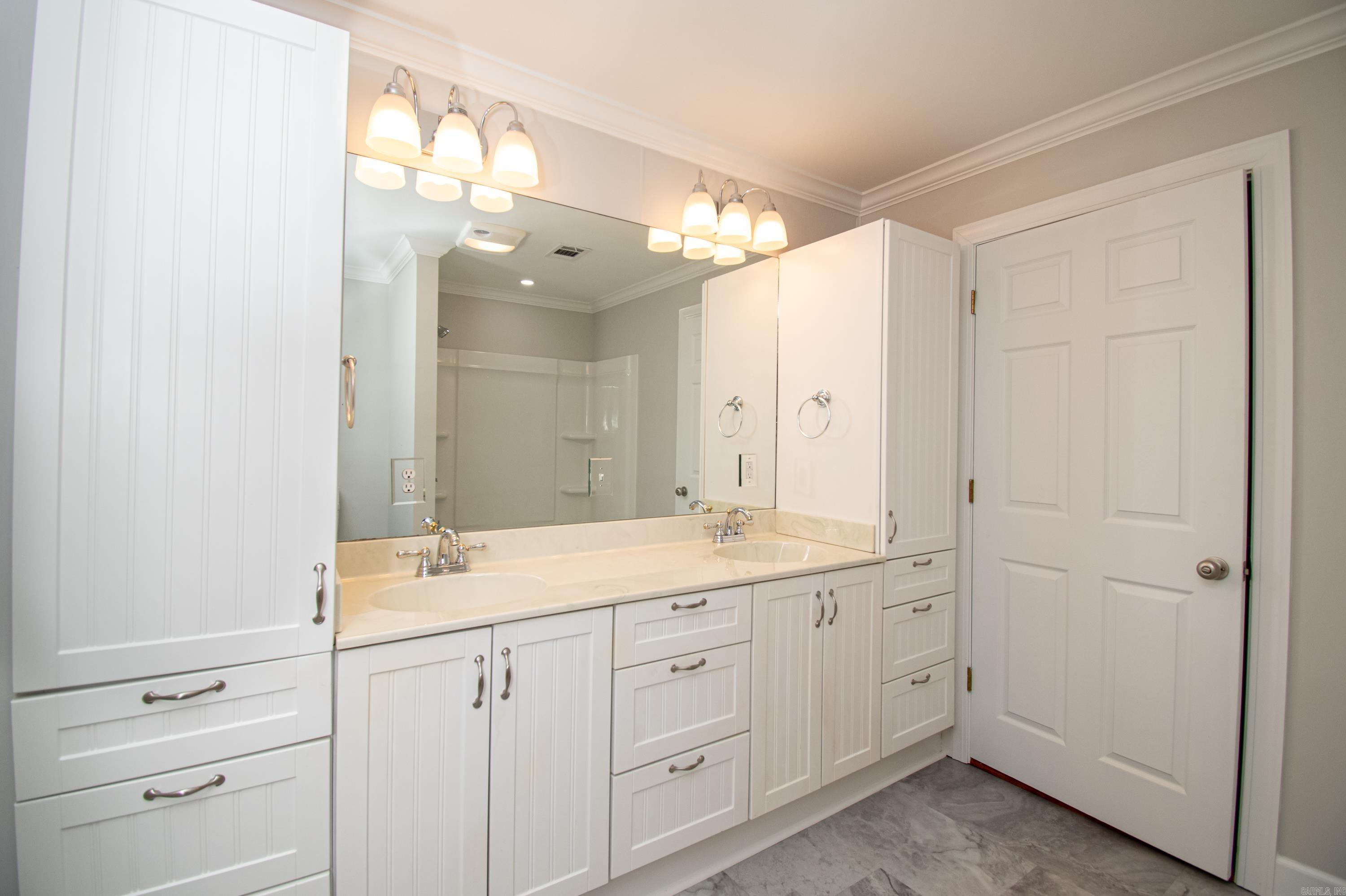 BRADLEY - Residential