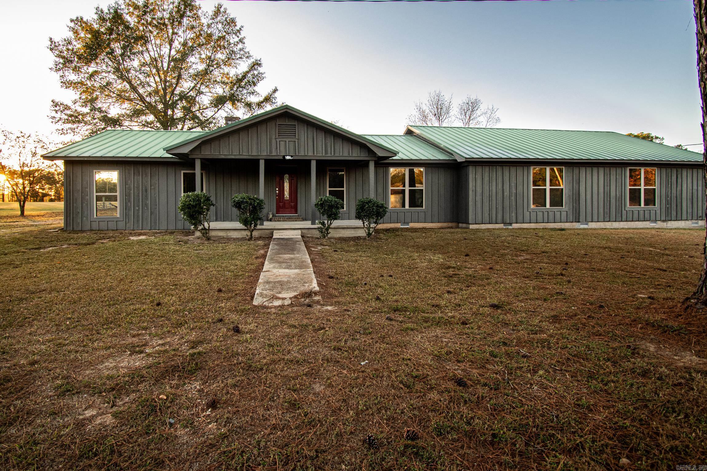 BRADLEY - Residential