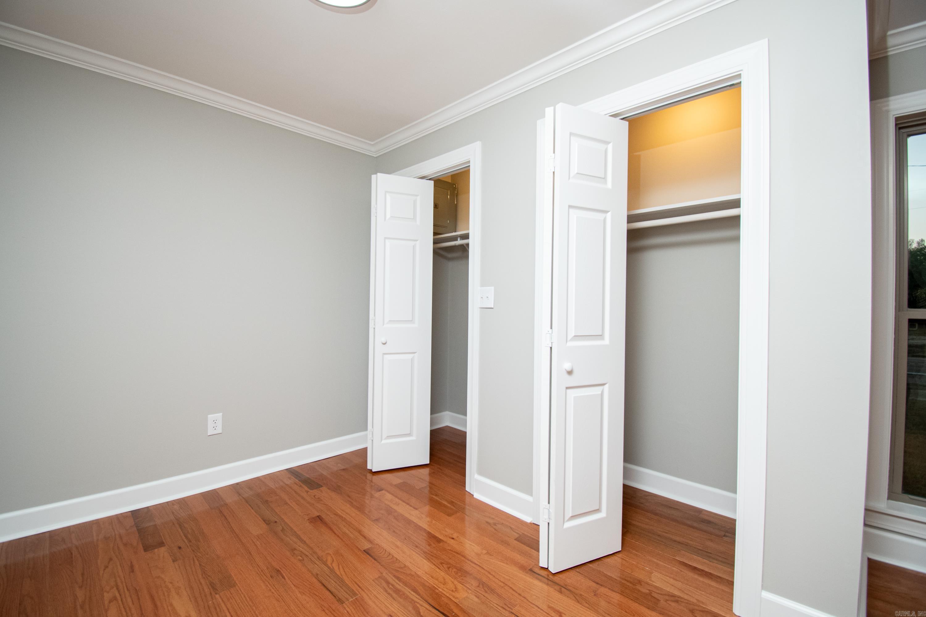 BRADLEY - Residential