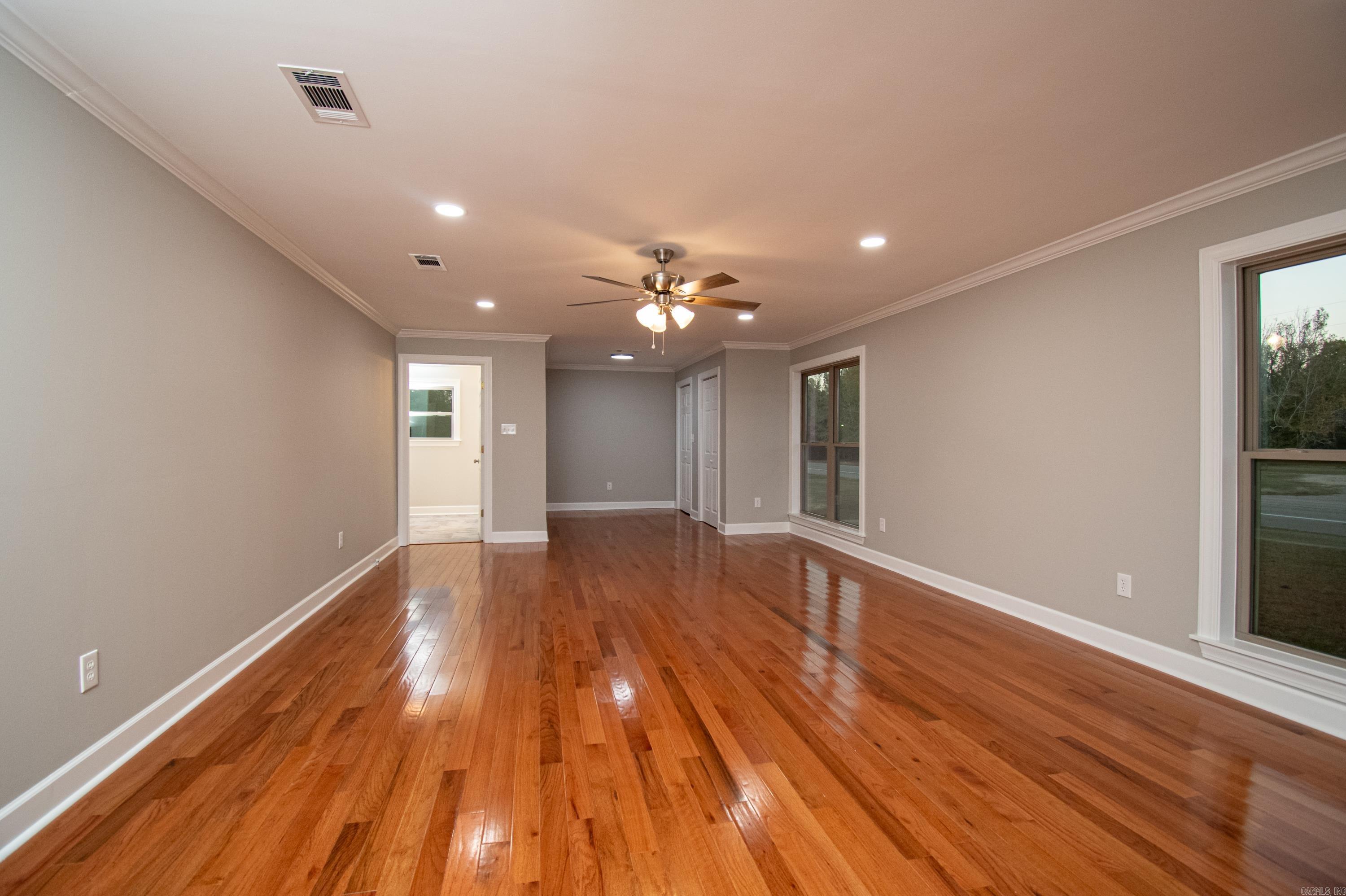 BRADLEY - Residential