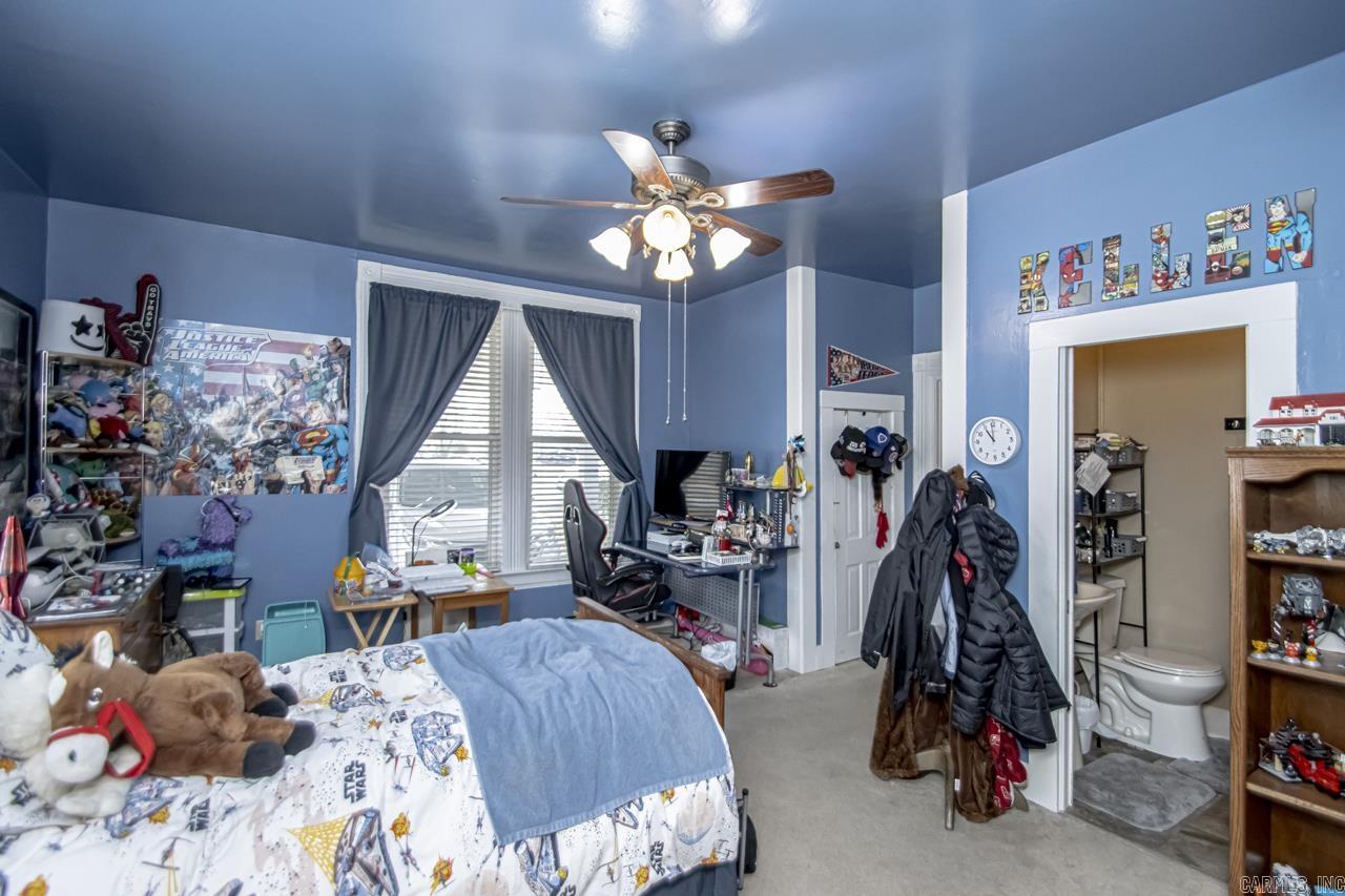 ORIGINAL TOWN OF SHERIDAN - Residential