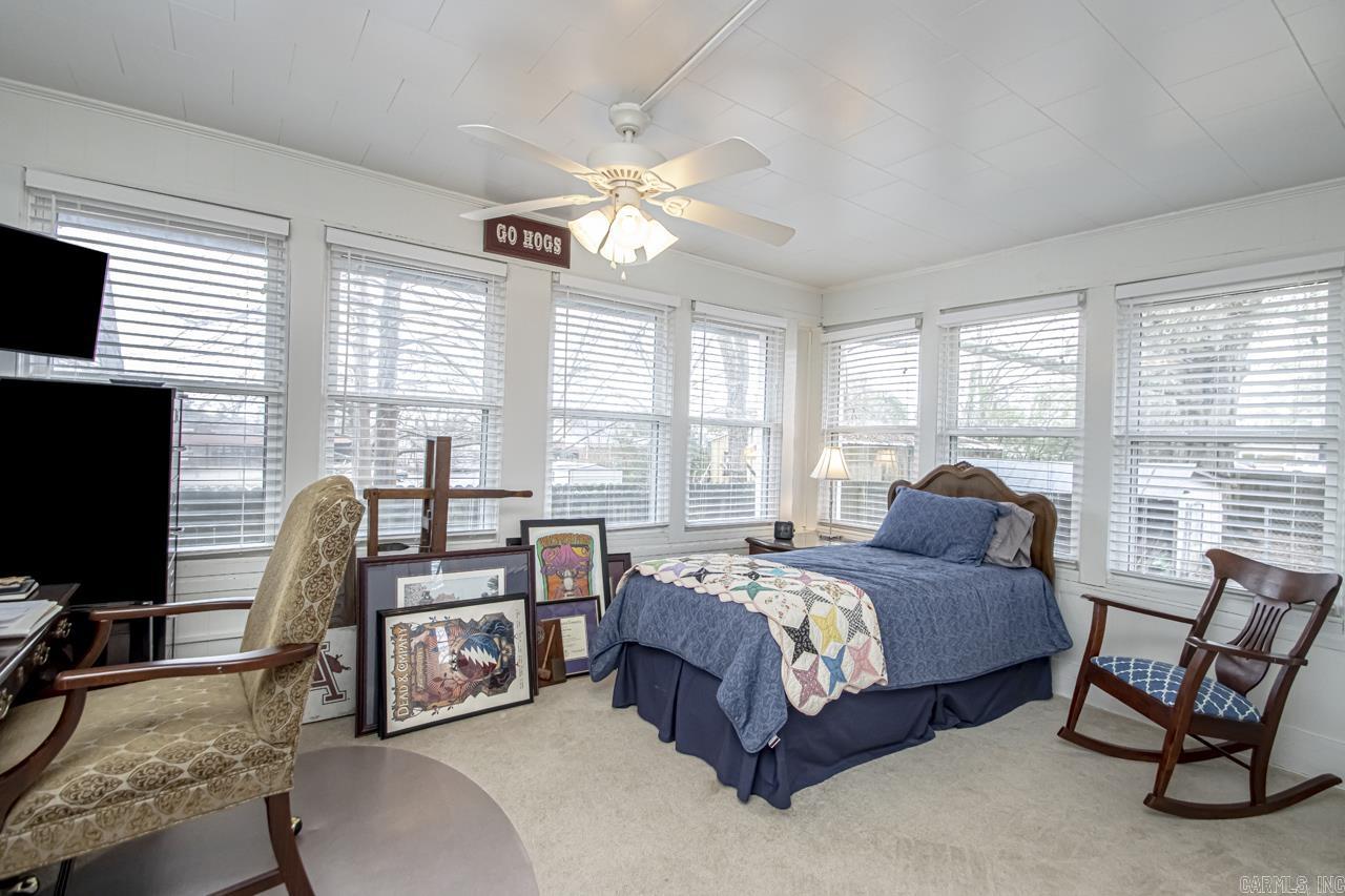 ORIGINAL TOWN OF SHERIDAN - Residential