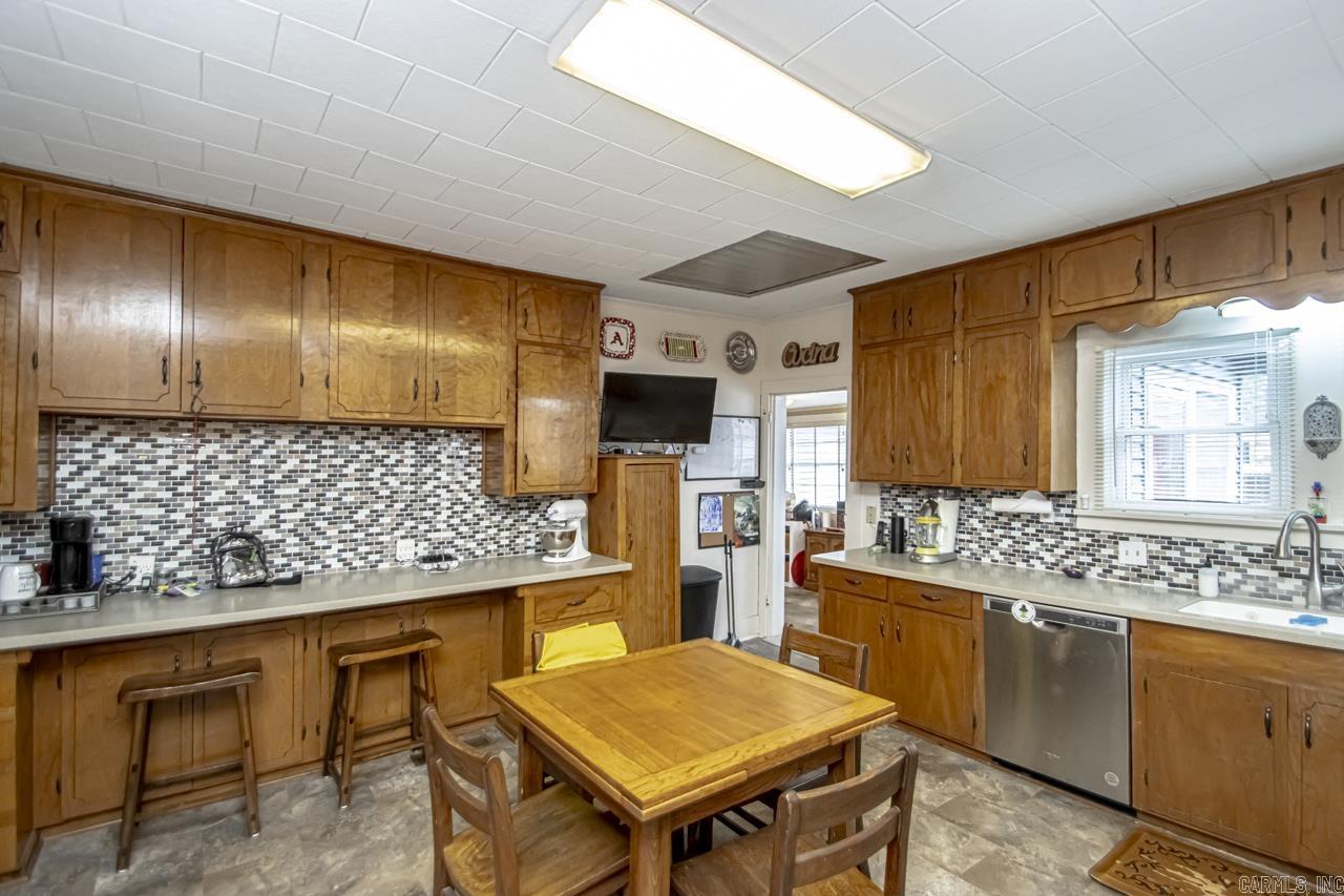 ORIGINAL TOWN OF SHERIDAN - Residential