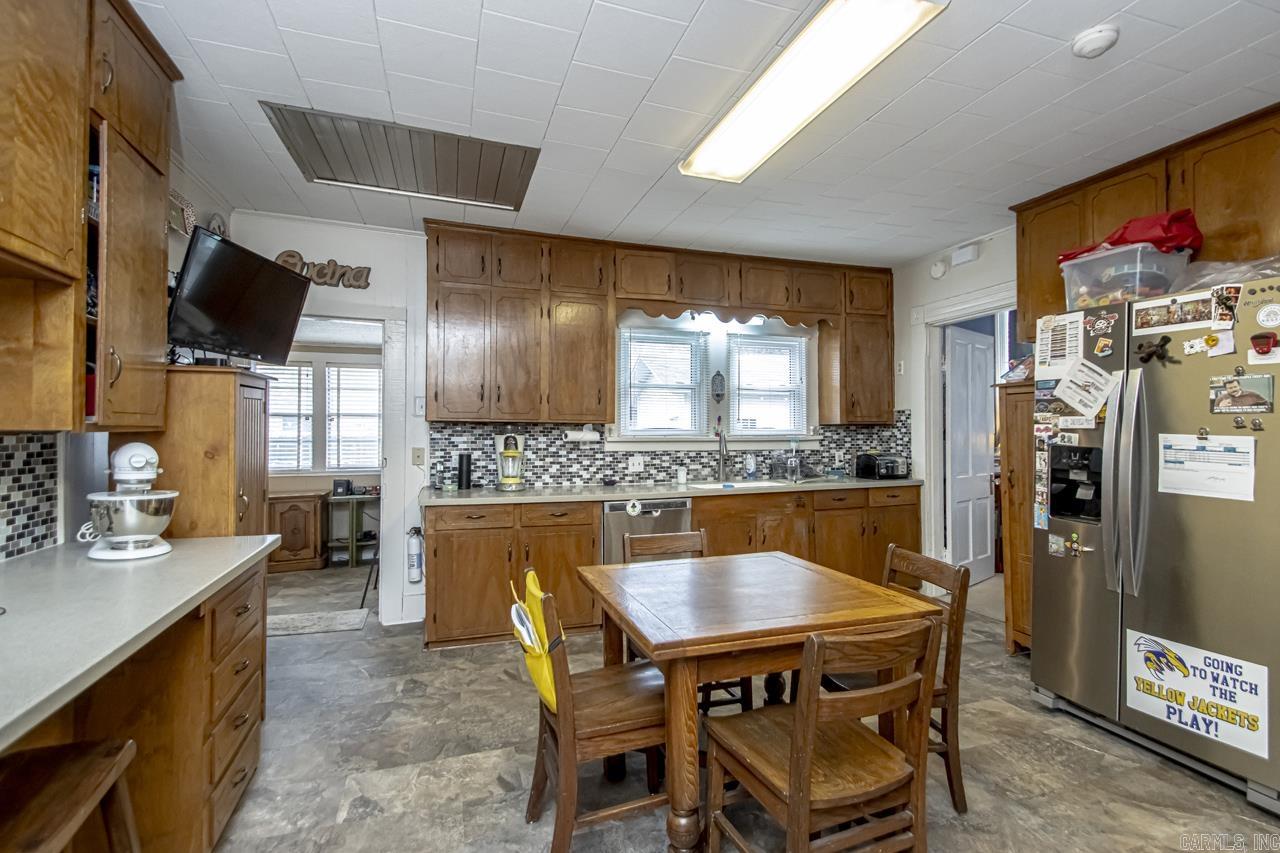 ORIGINAL TOWN OF SHERIDAN - Residential