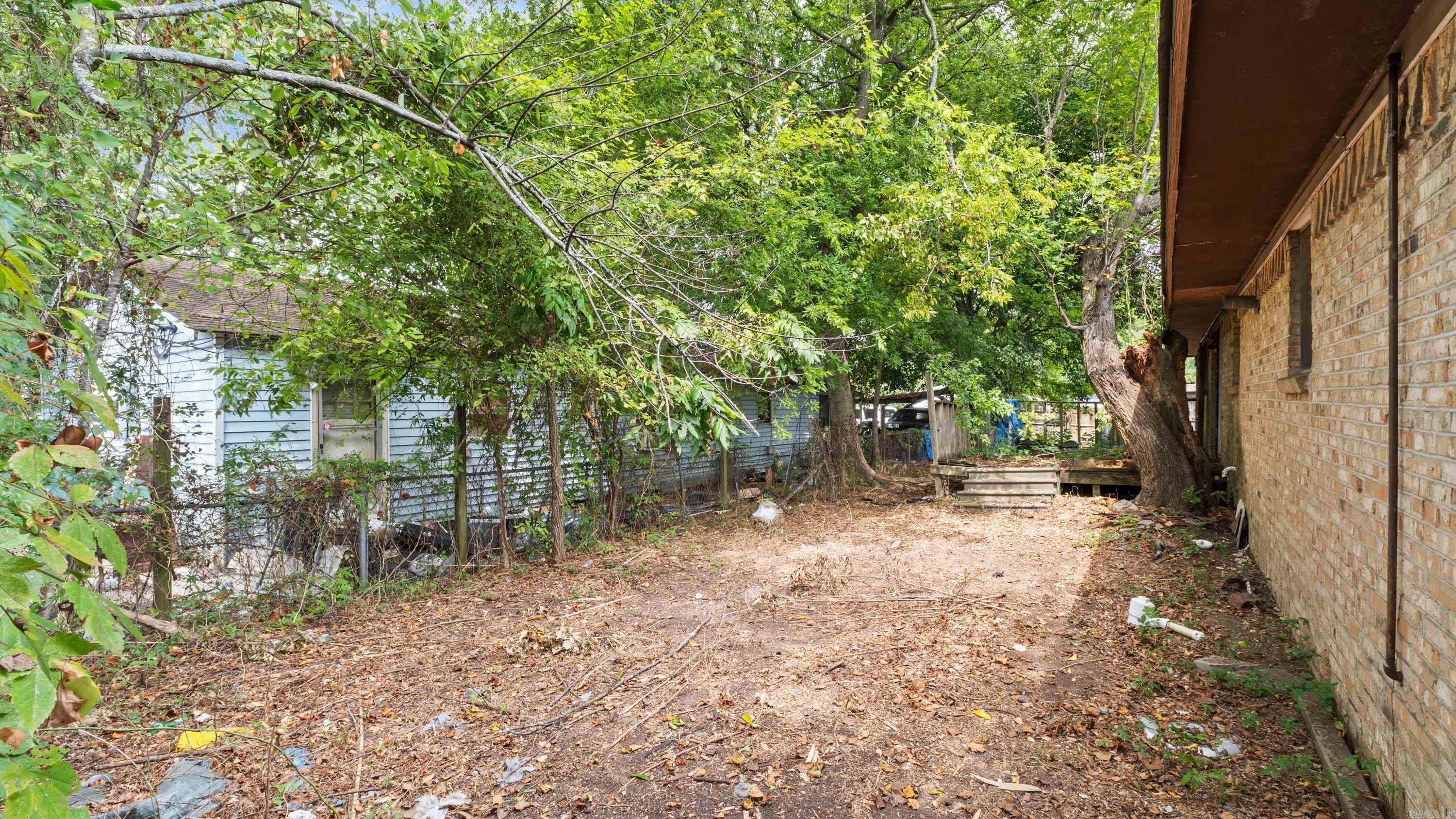 TEXARKANA LOAN & TRUST - Residential