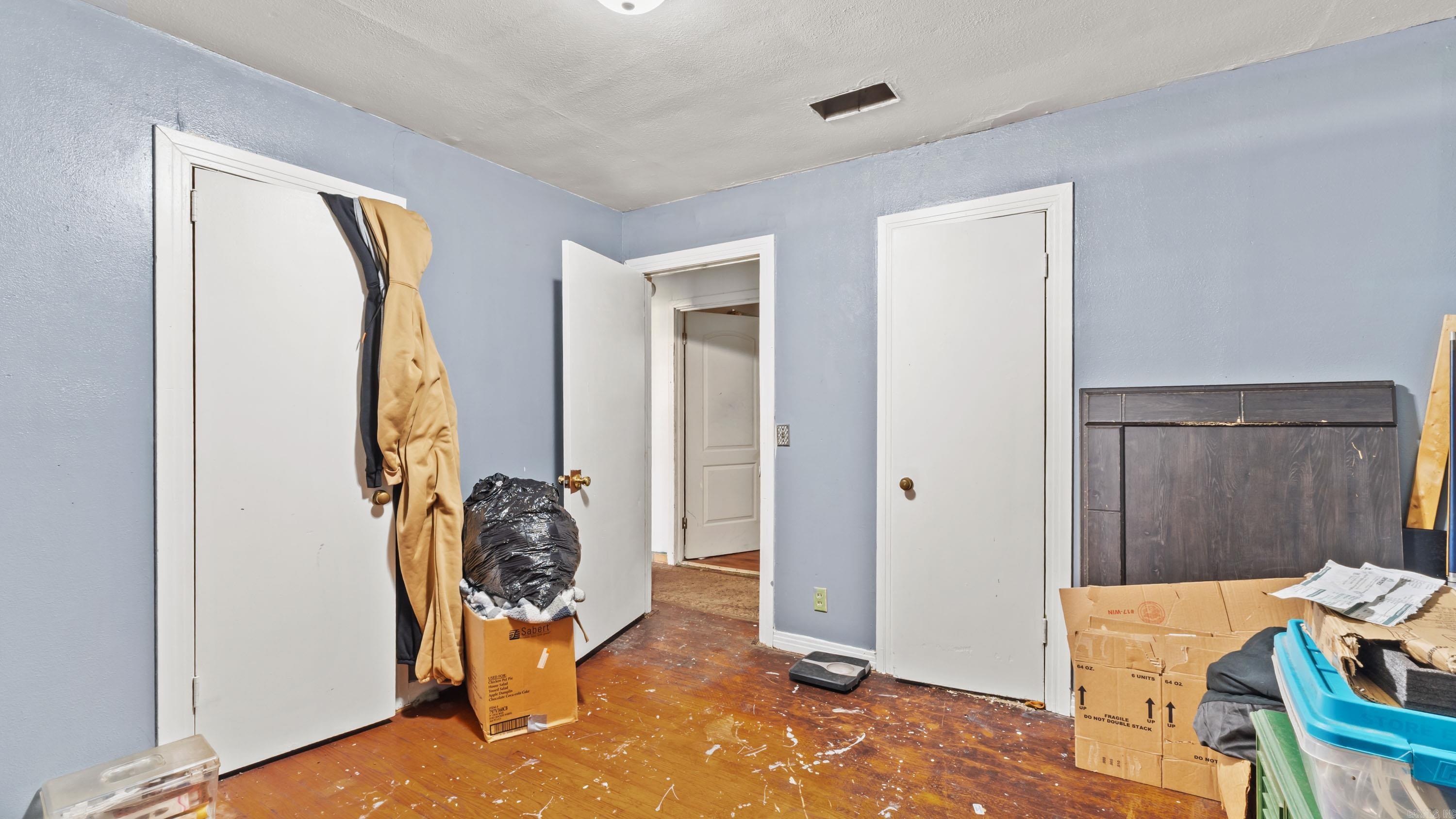 TEXARKANA LOAN & TRUST - Residential