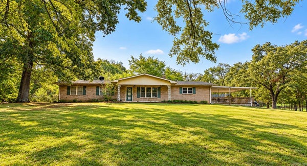 109 MEDLIN LN, MENA, AR 71953 - Image ca3fc5cdb6528f8a5da62d7f67eb9491/4209104500