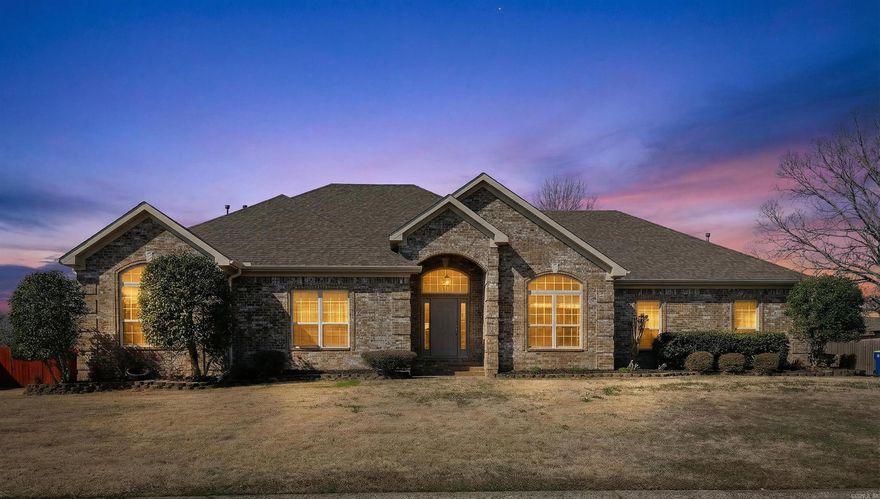 Great Home in desirable neighborhood, Everything has been refreshed with new paint, carpet, fixtures, and Roof and HVAC less than 3 years old.  Ready for a new family.