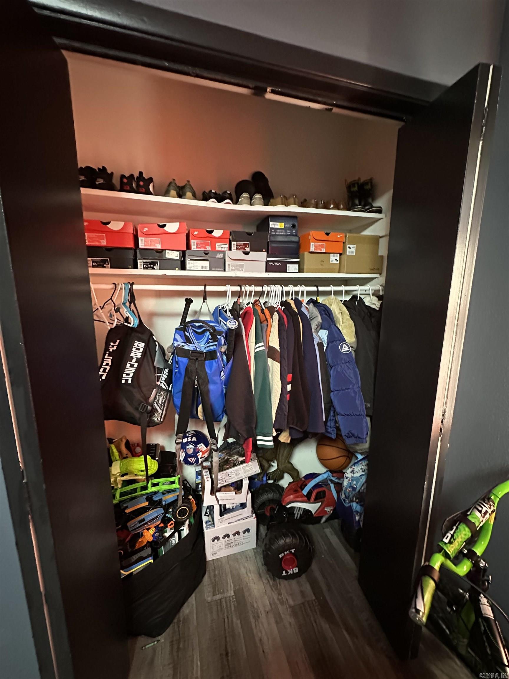 BELMONT - Residential