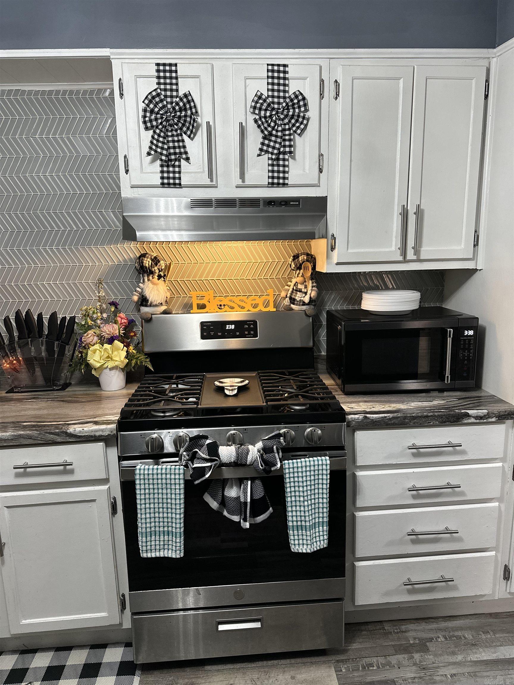 BELMONT - Residential