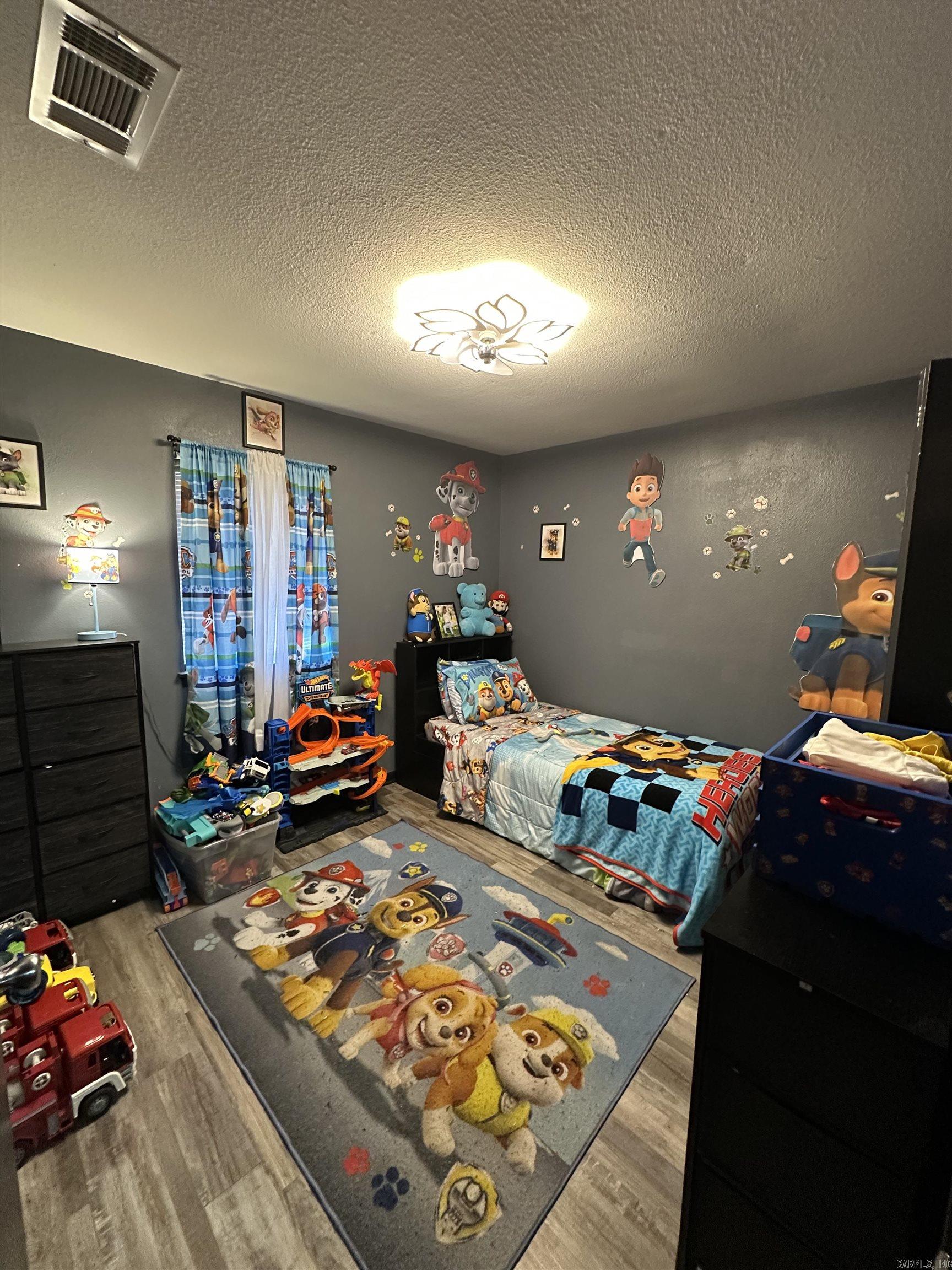 BELMONT - Residential