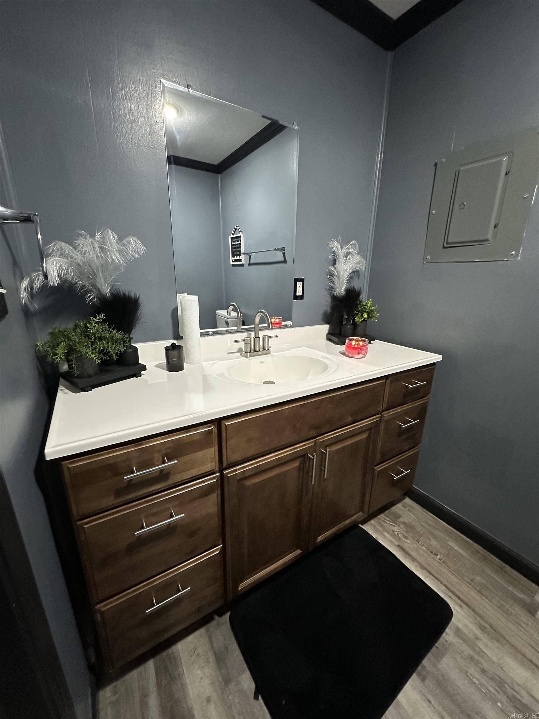 BELMONT - Residential