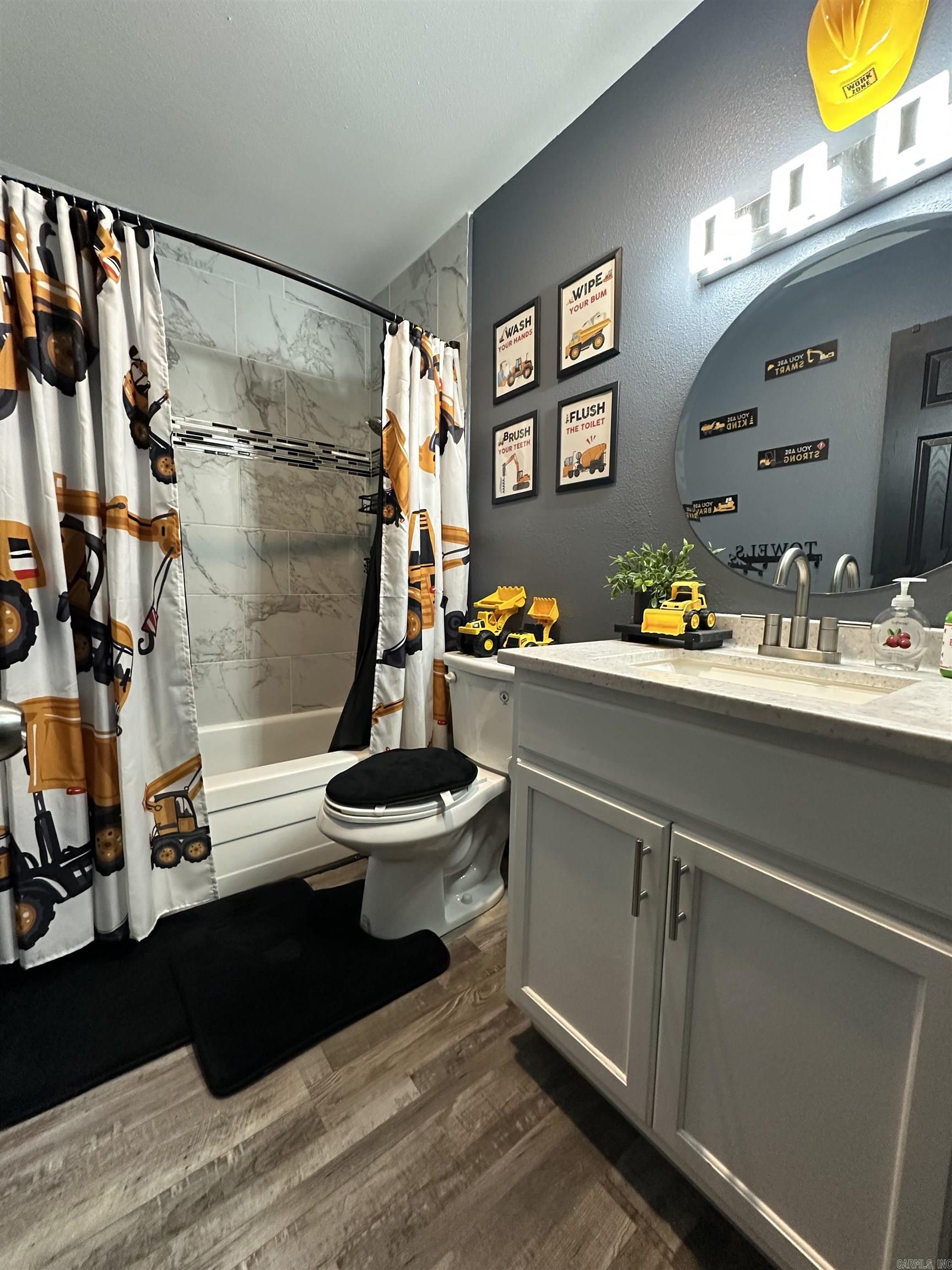 BELMONT - Residential