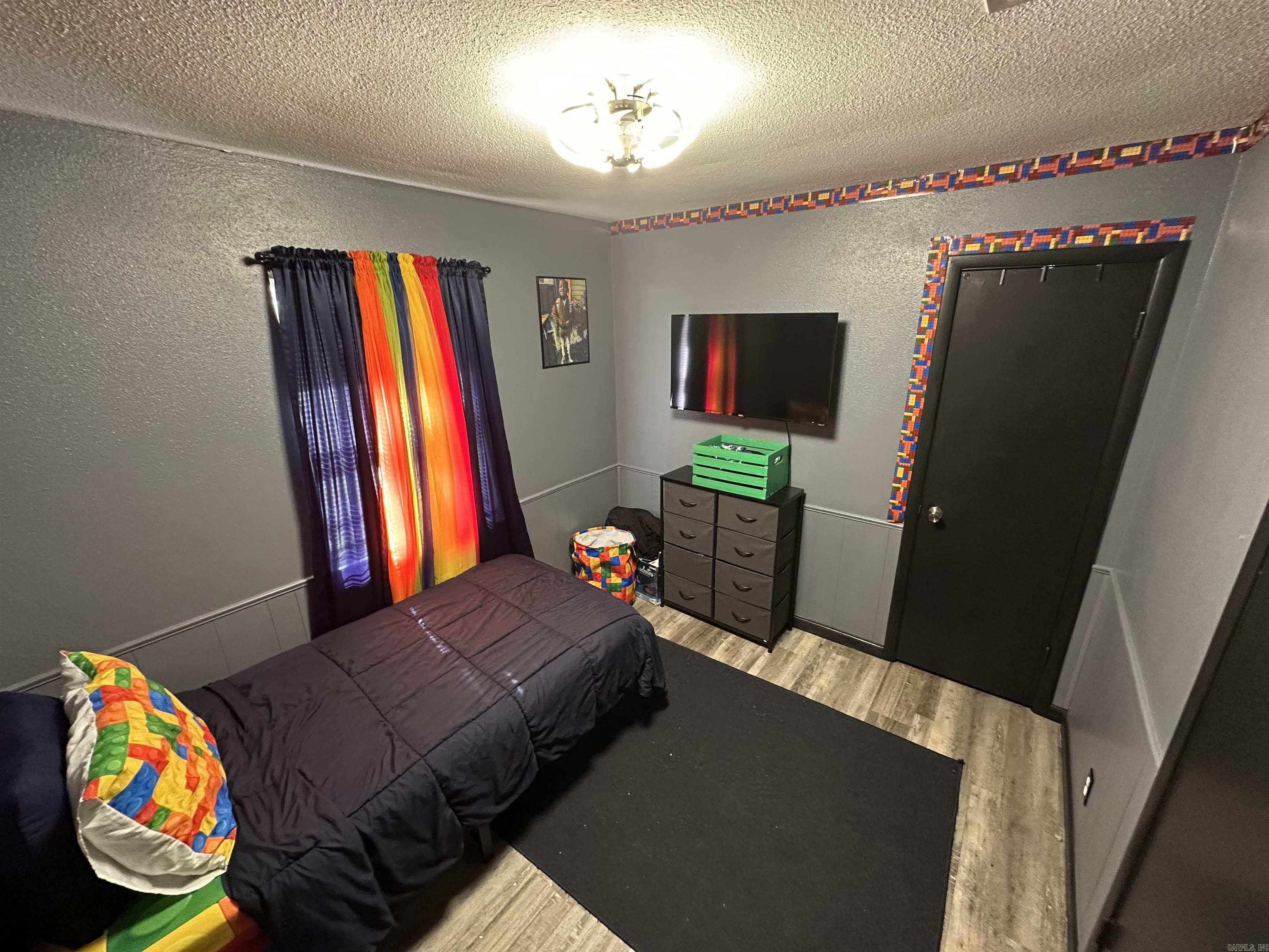 BELMONT - Residential