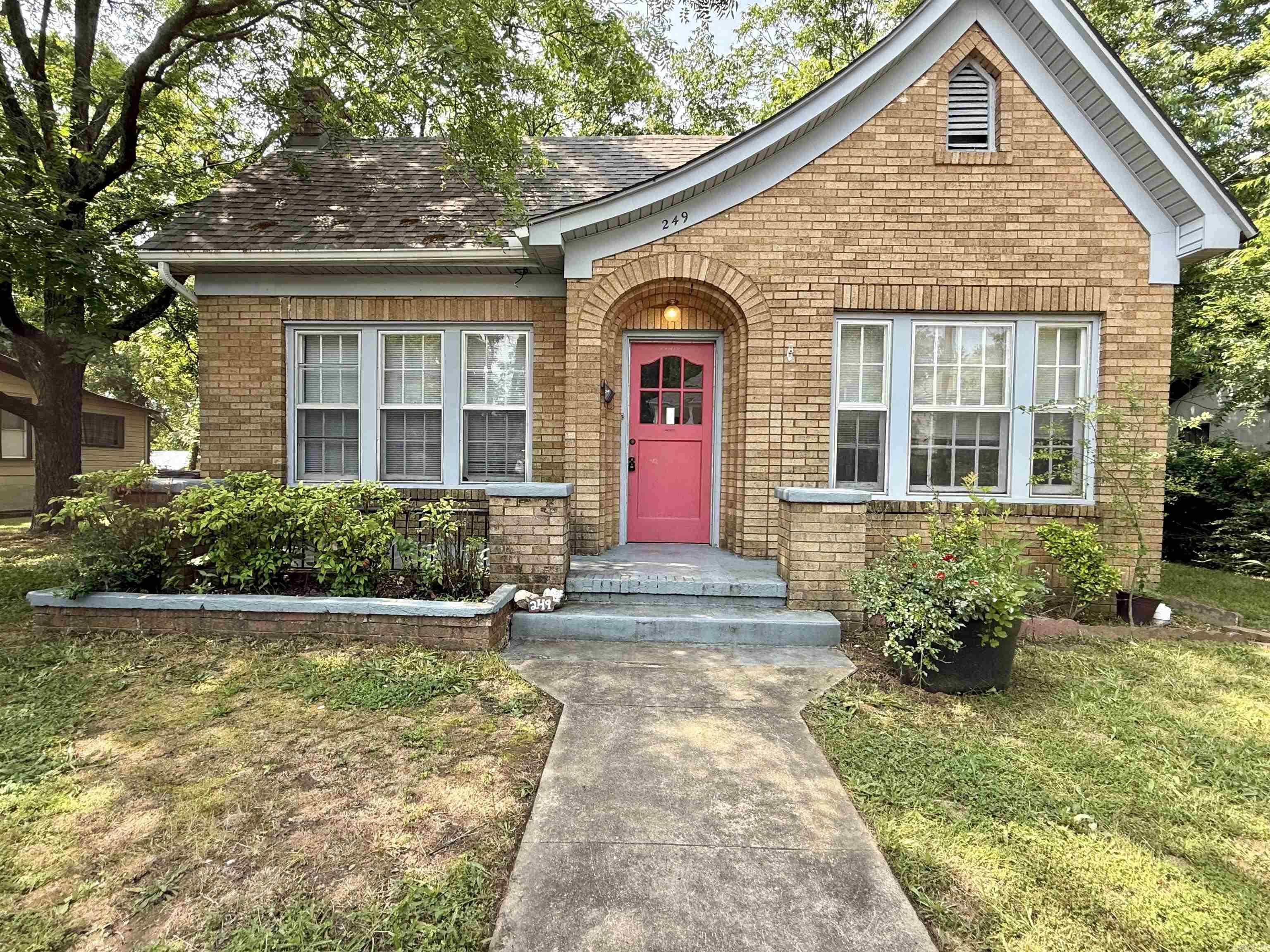 Hobson 2nd - Residential