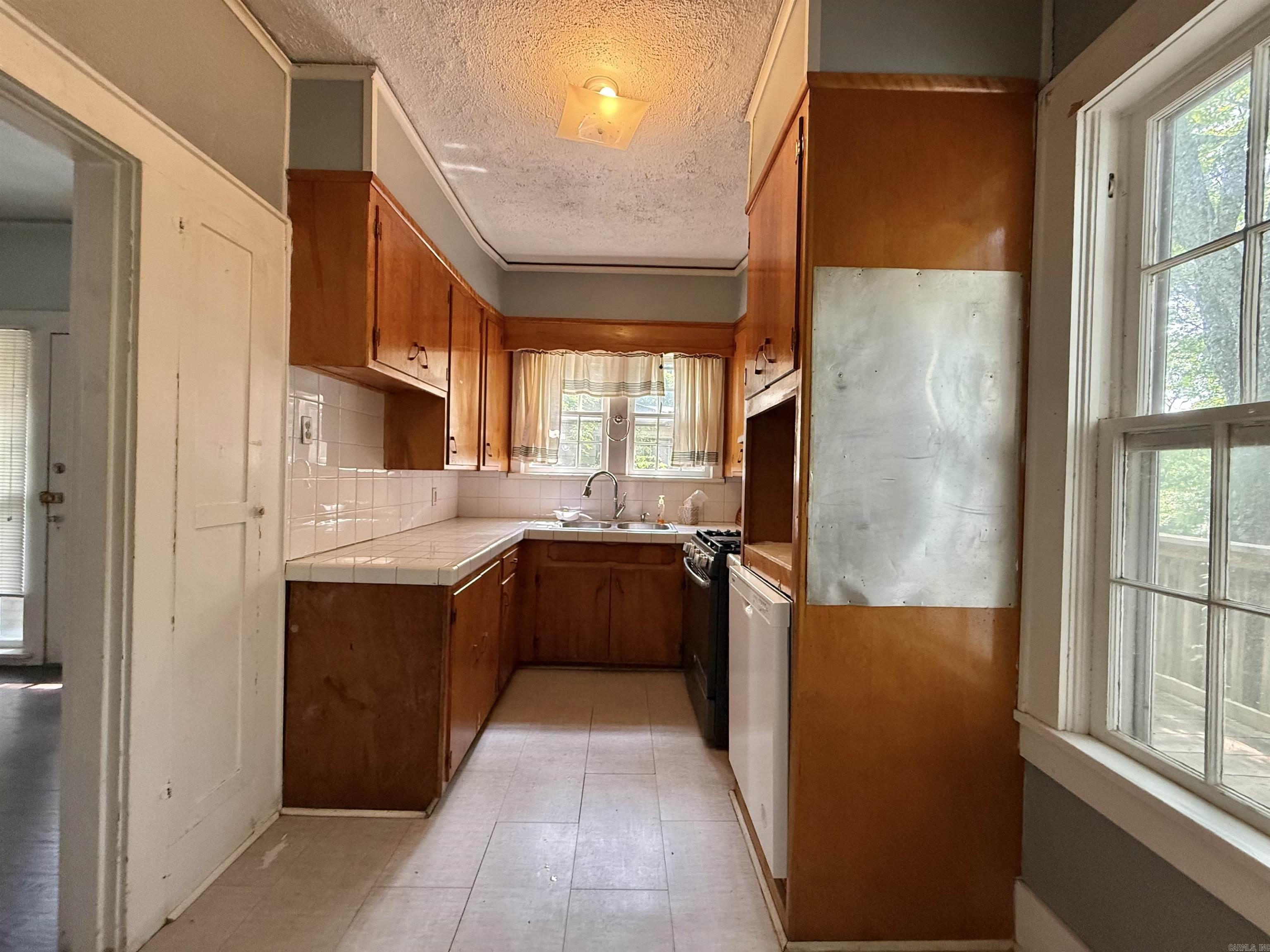 Hobson 2nd - Residential