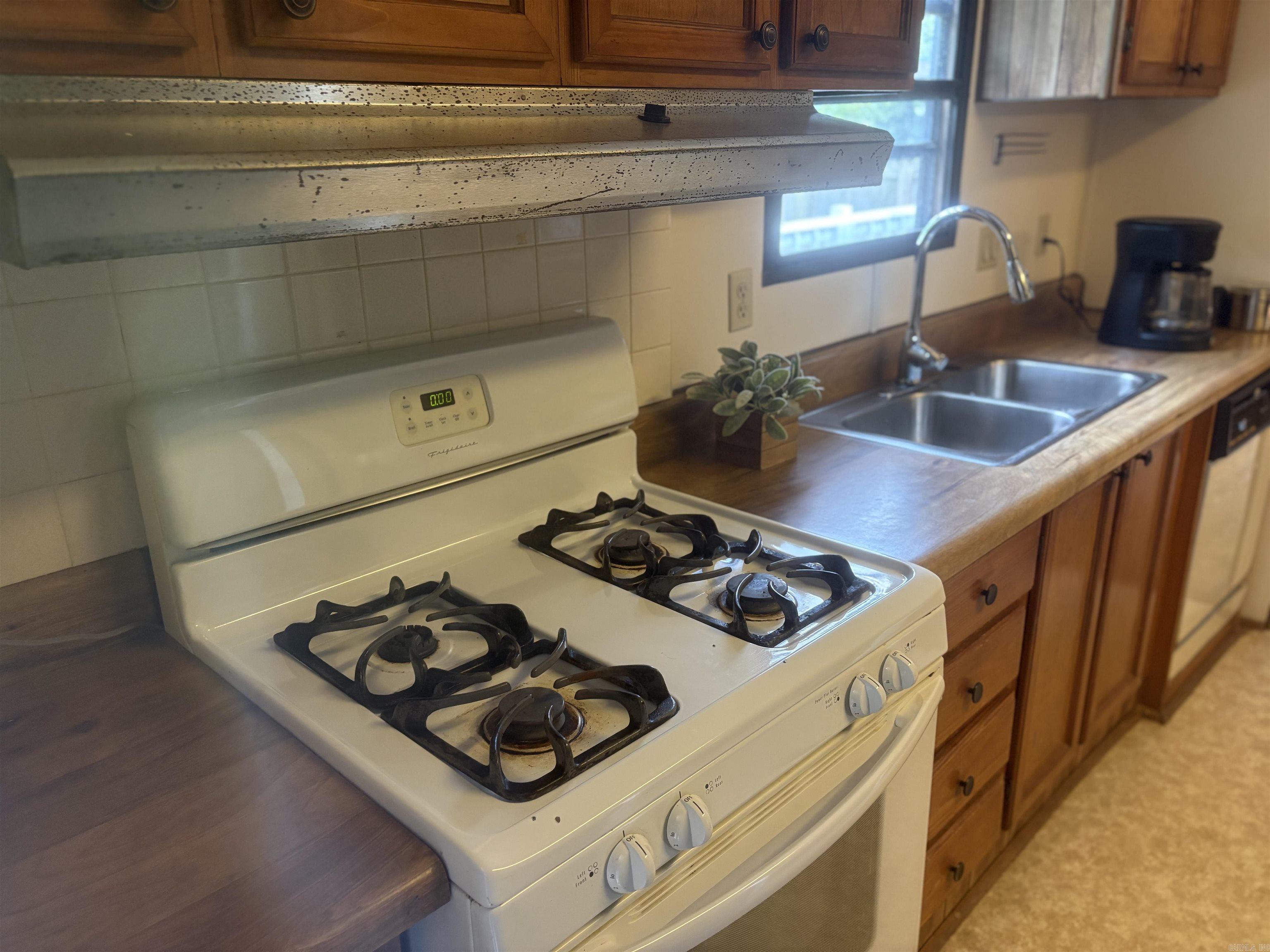 HARMONY GROVE - Residential