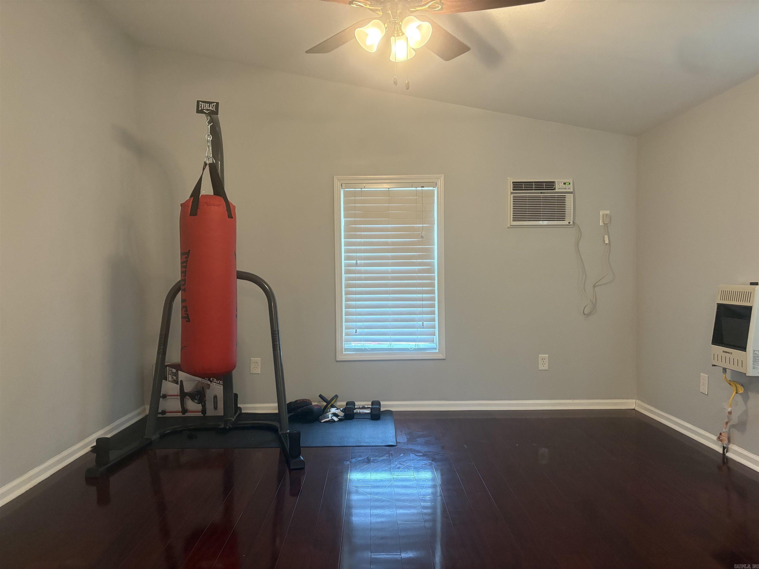 HARMONY GROVE - Residential