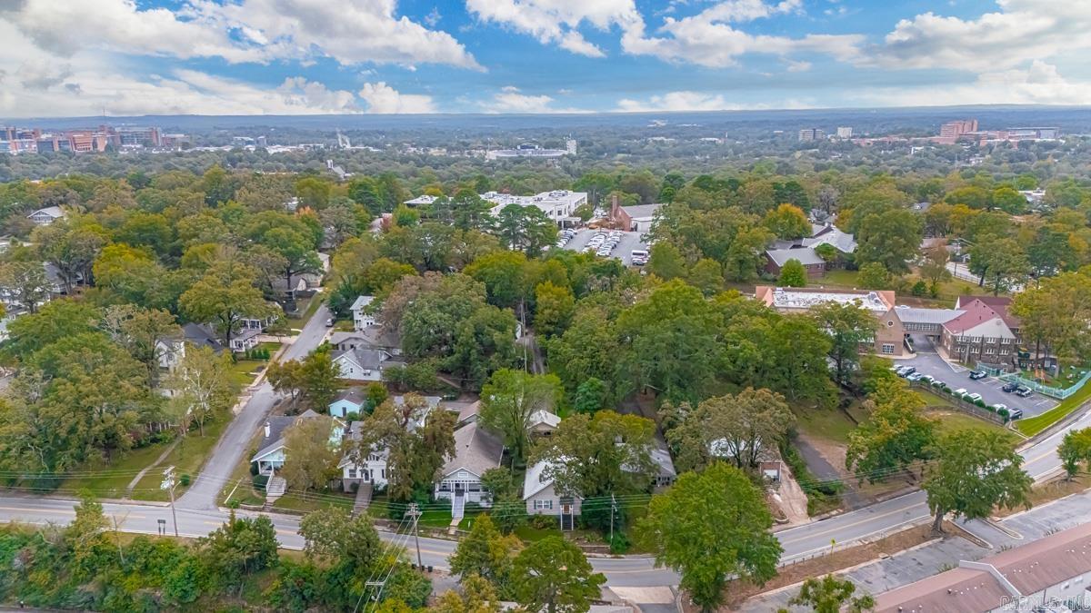 HILLCREST - Residential