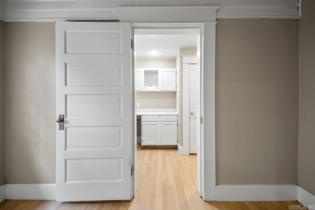 HILLCREST - Residential