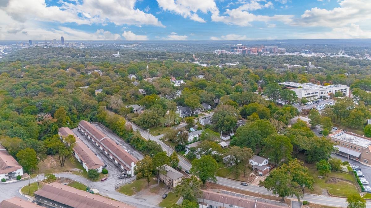 HILLCREST - Residential