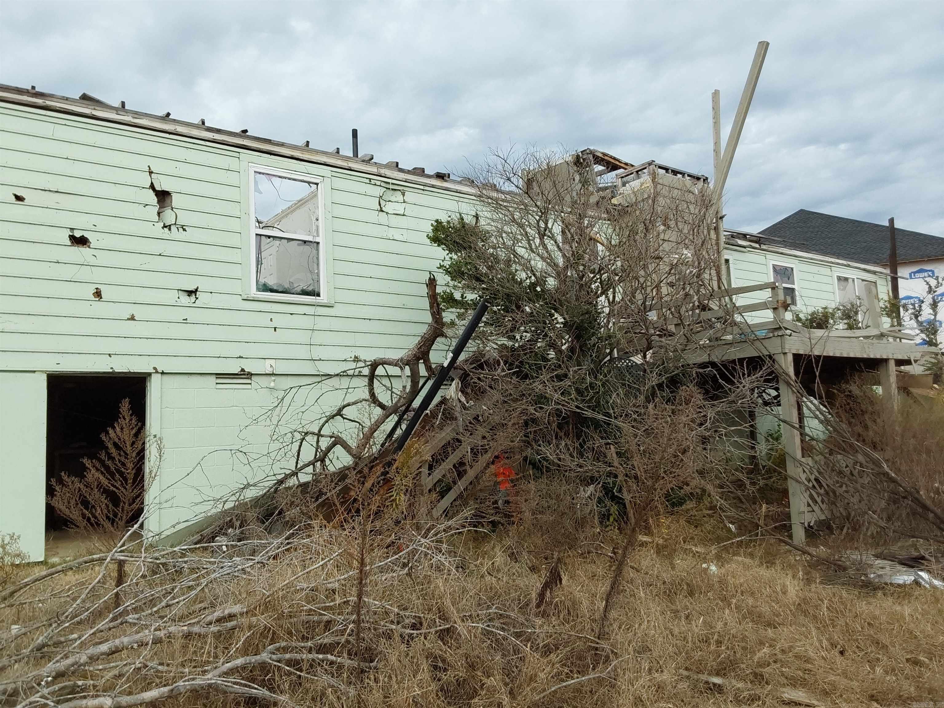 LUDINGTON HGTS - Residential