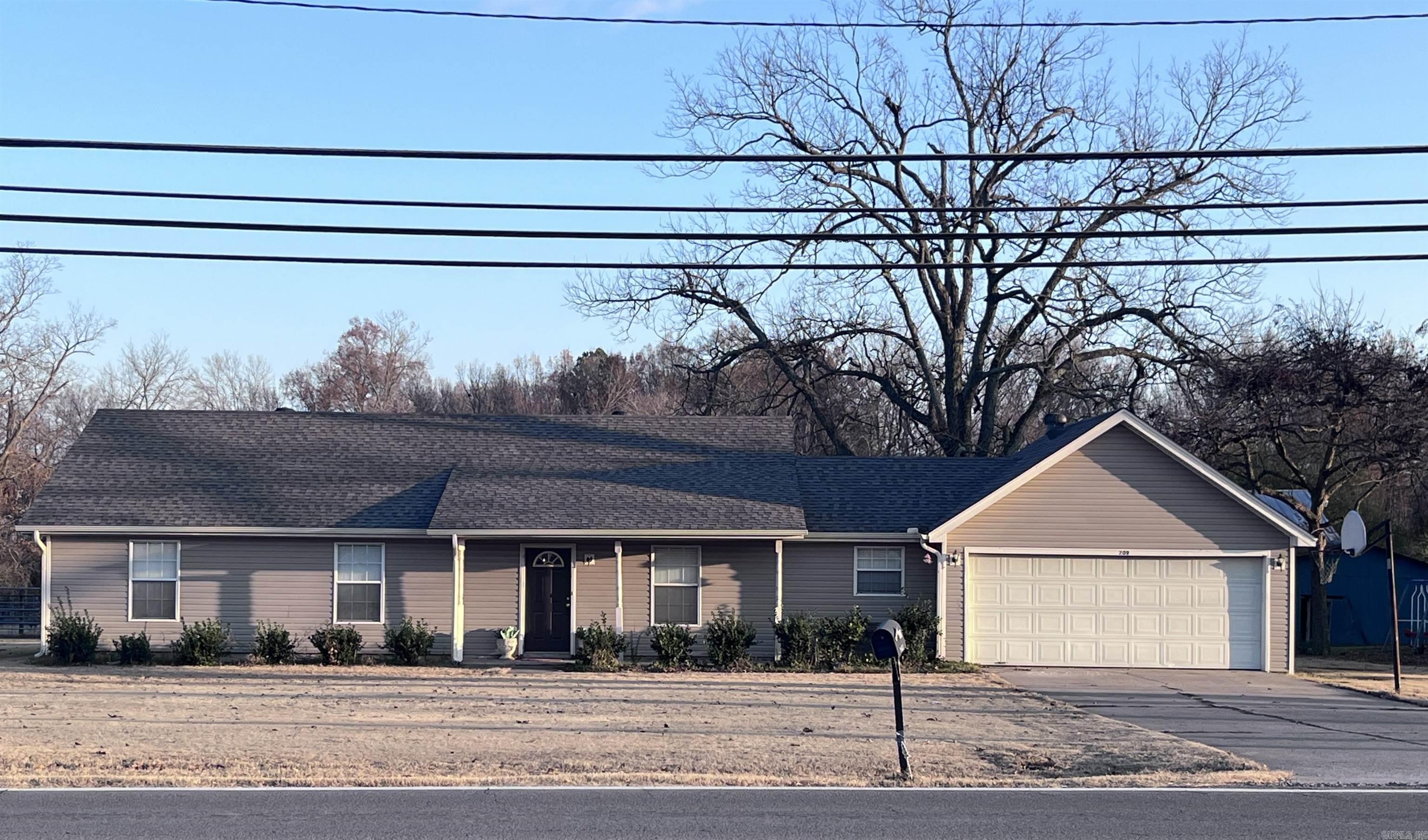 Cabot City Area - Residential Lease