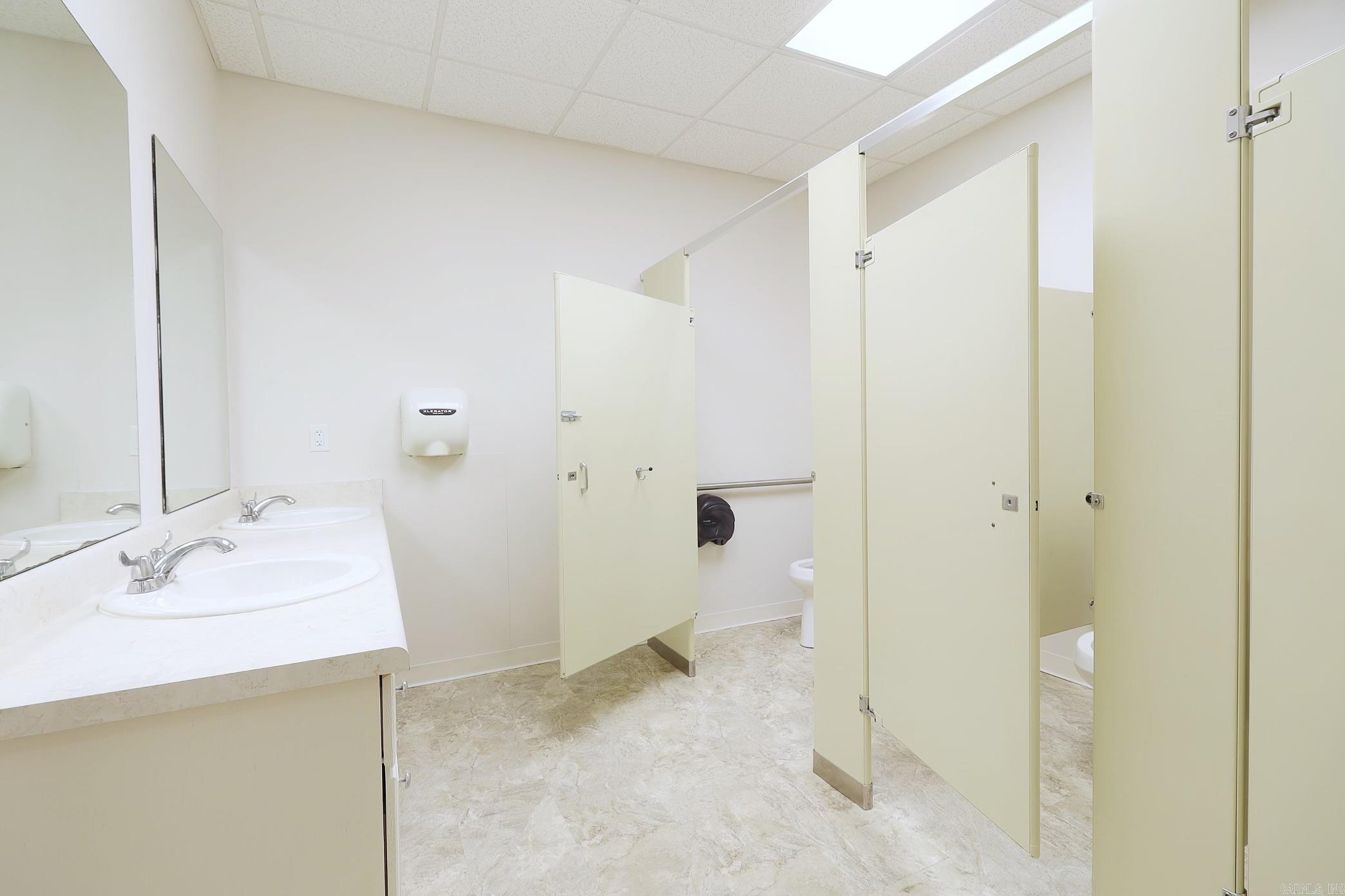 Metes & Bounds - Commercial Sale