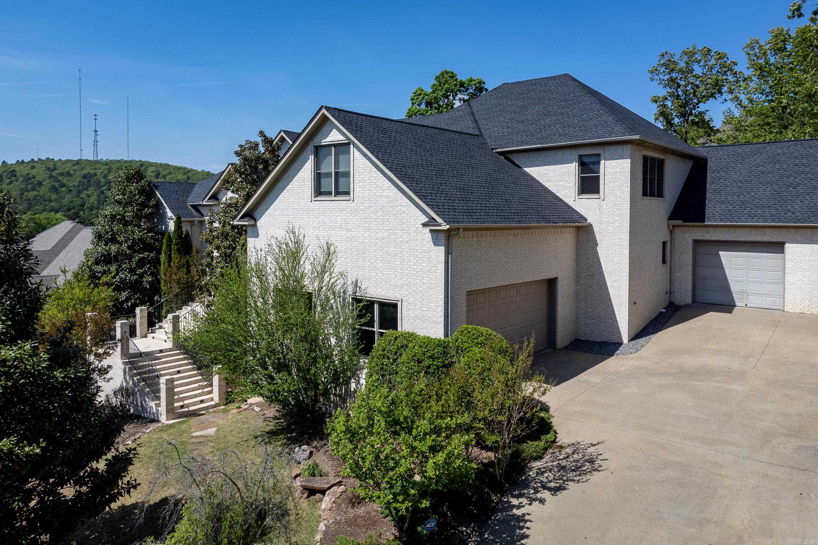 CHENAL VALLEY LAMARCHE PLACE NBH - Residential
