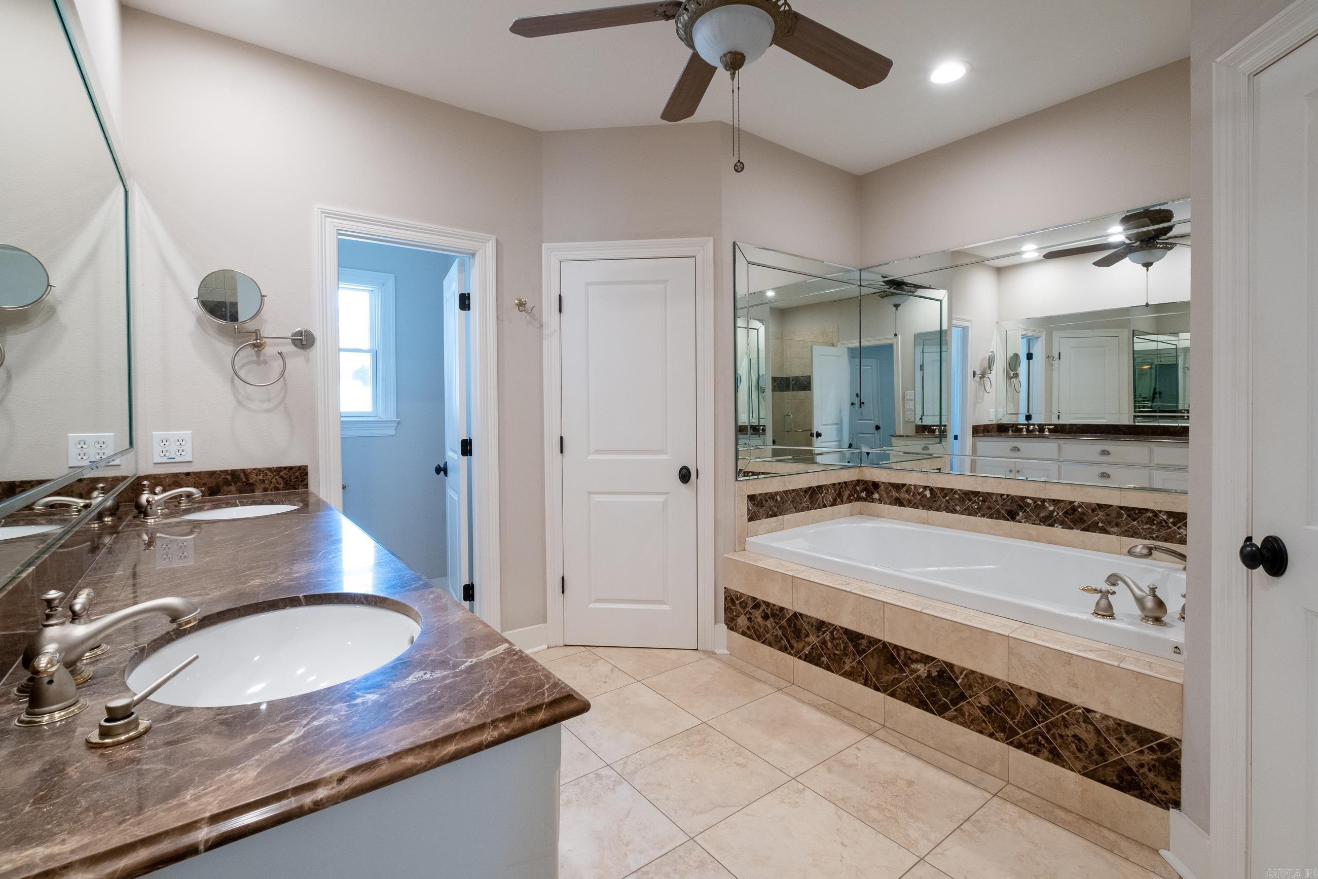 CHENAL VALLEY LAMARCHE PLACE NBH - Residential