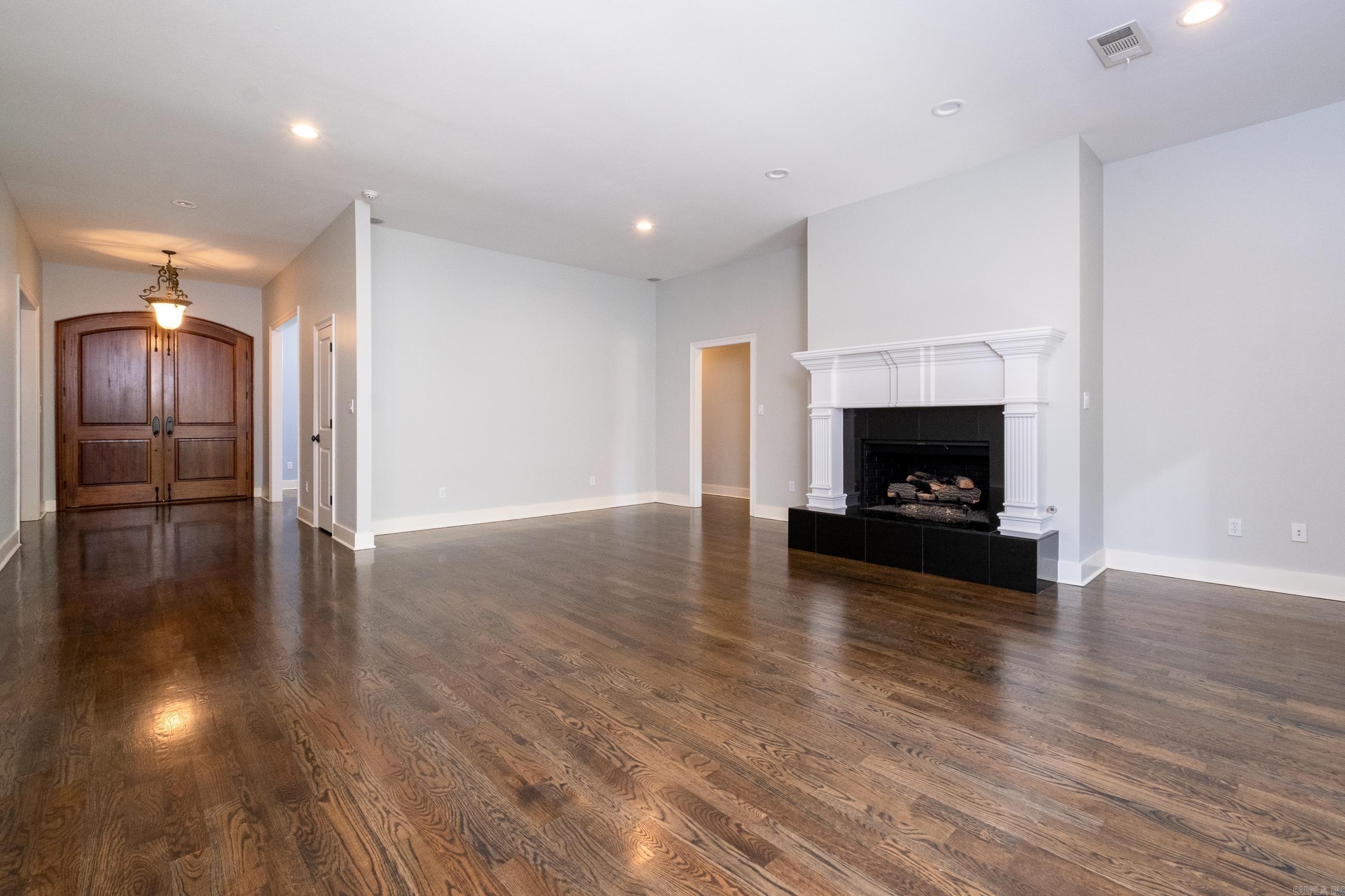CHENAL VALLEY LAMARCHE PLACE NBH - Residential