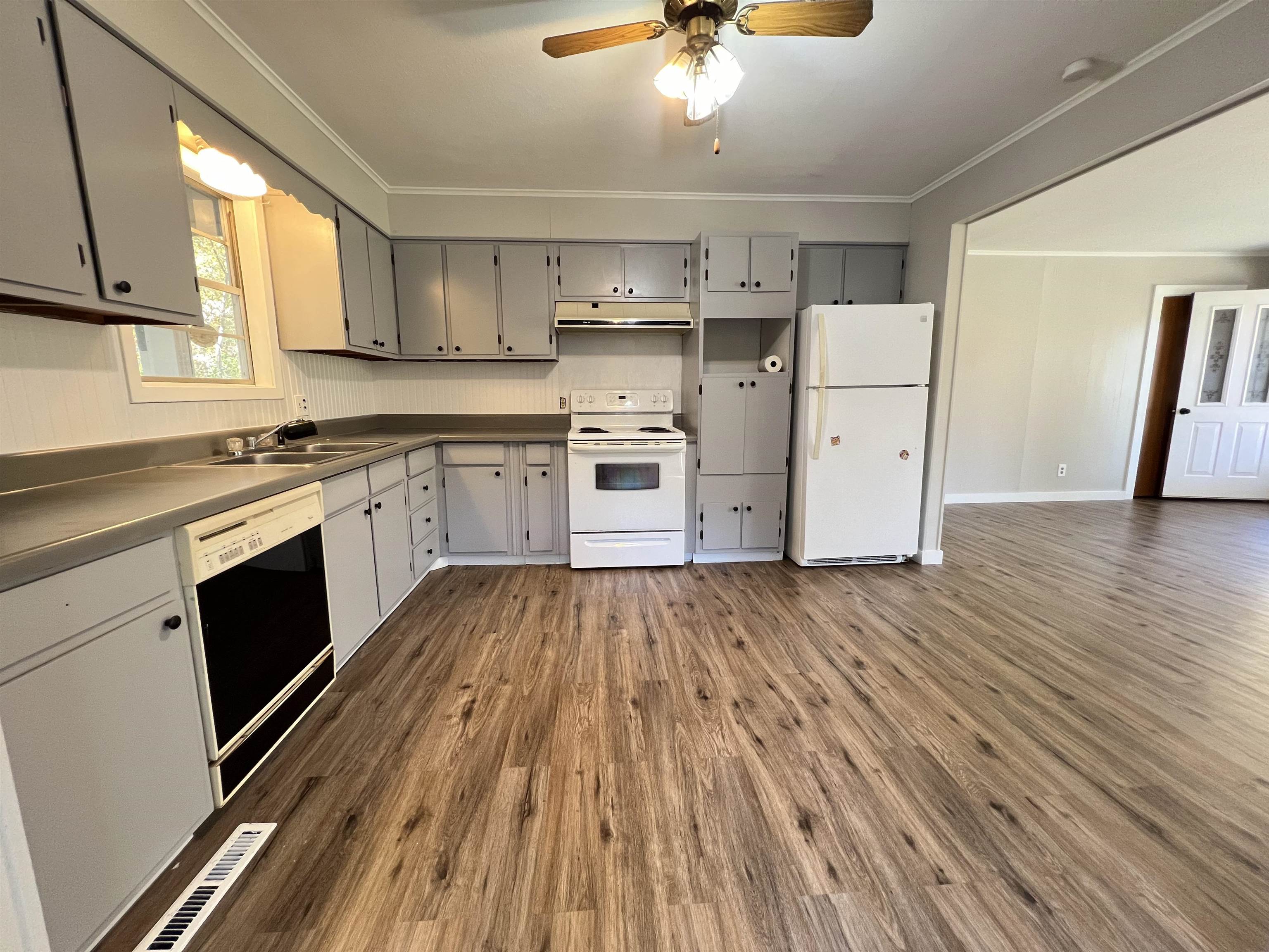 Dakota Third - Residential