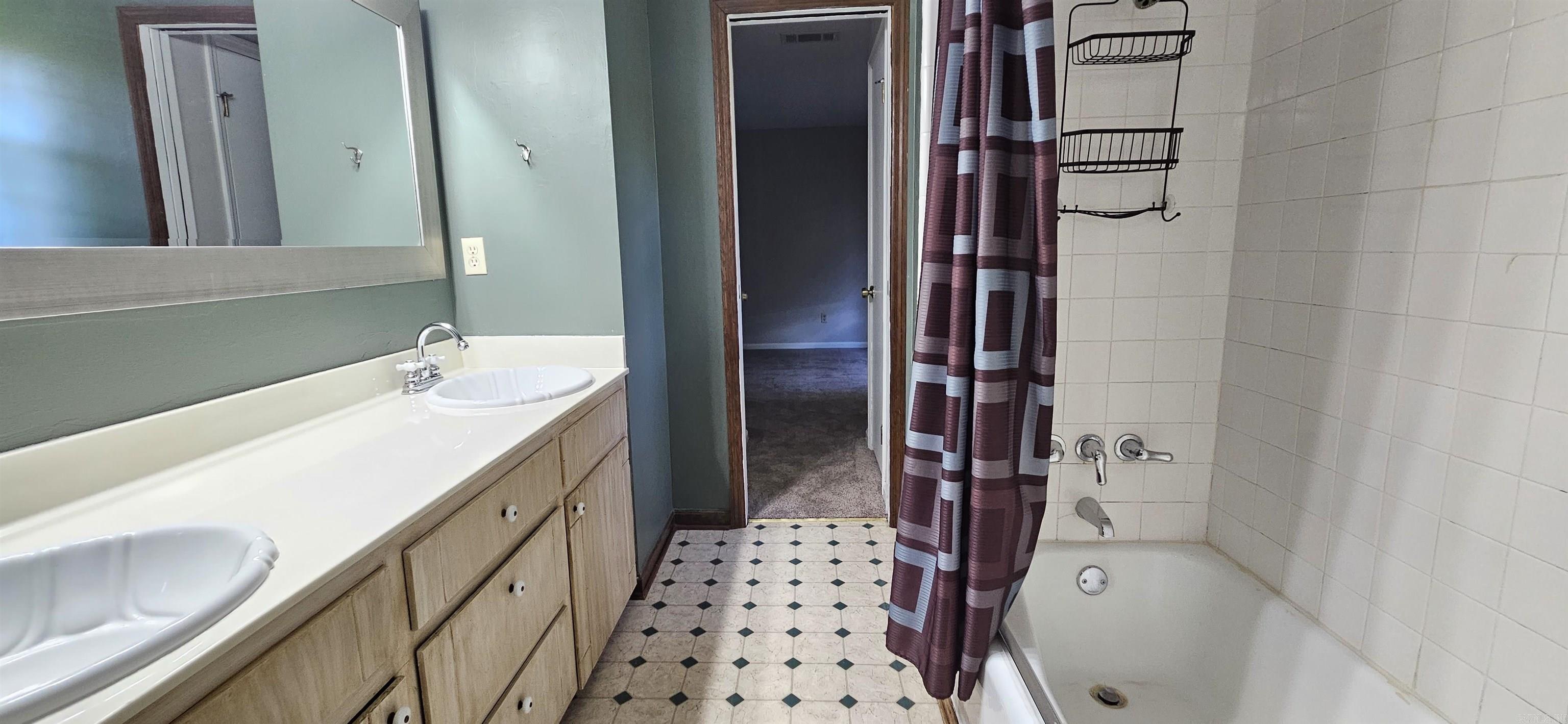 SILVER CREEK - Residential Lease