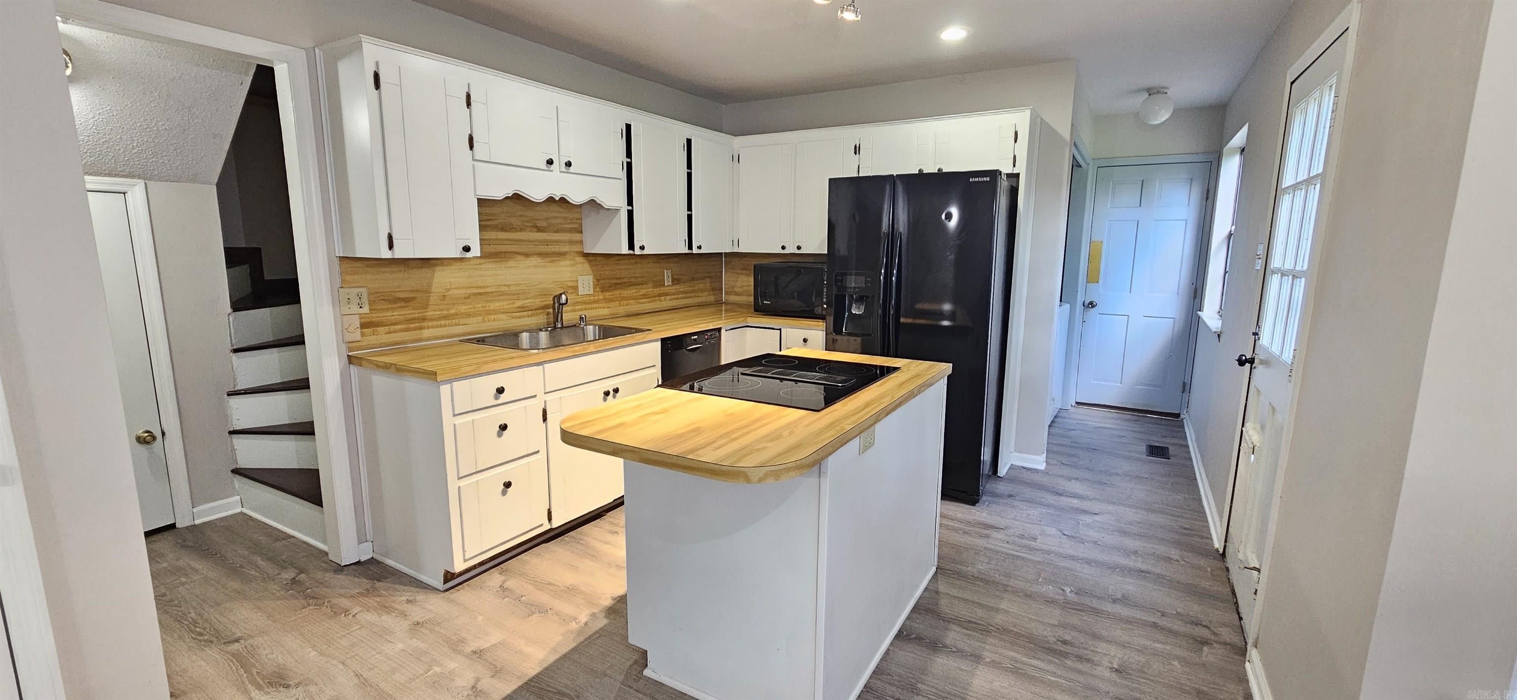 SILVER CREEK - Residential Lease