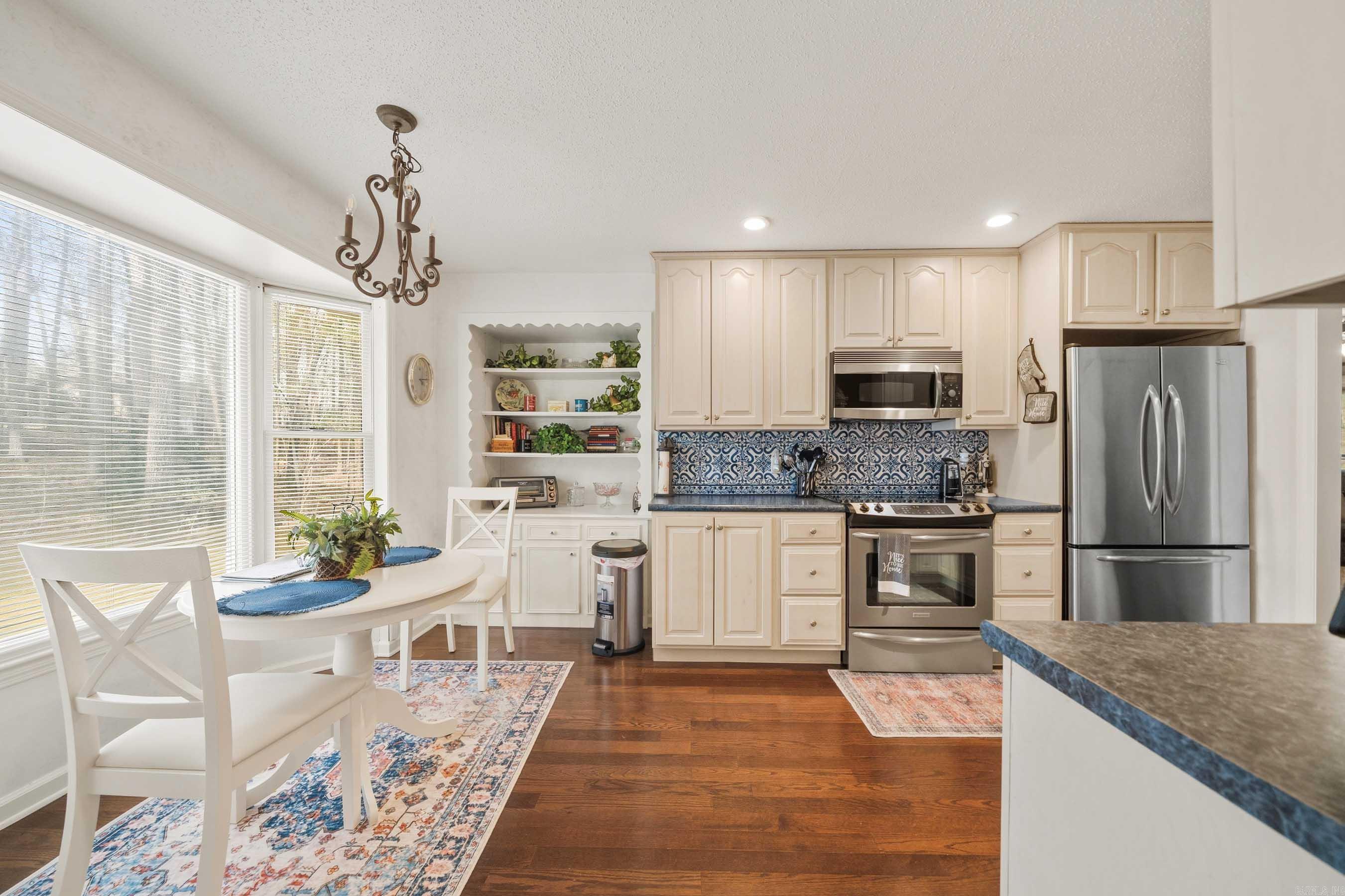 SANTA CRUZ - Residential