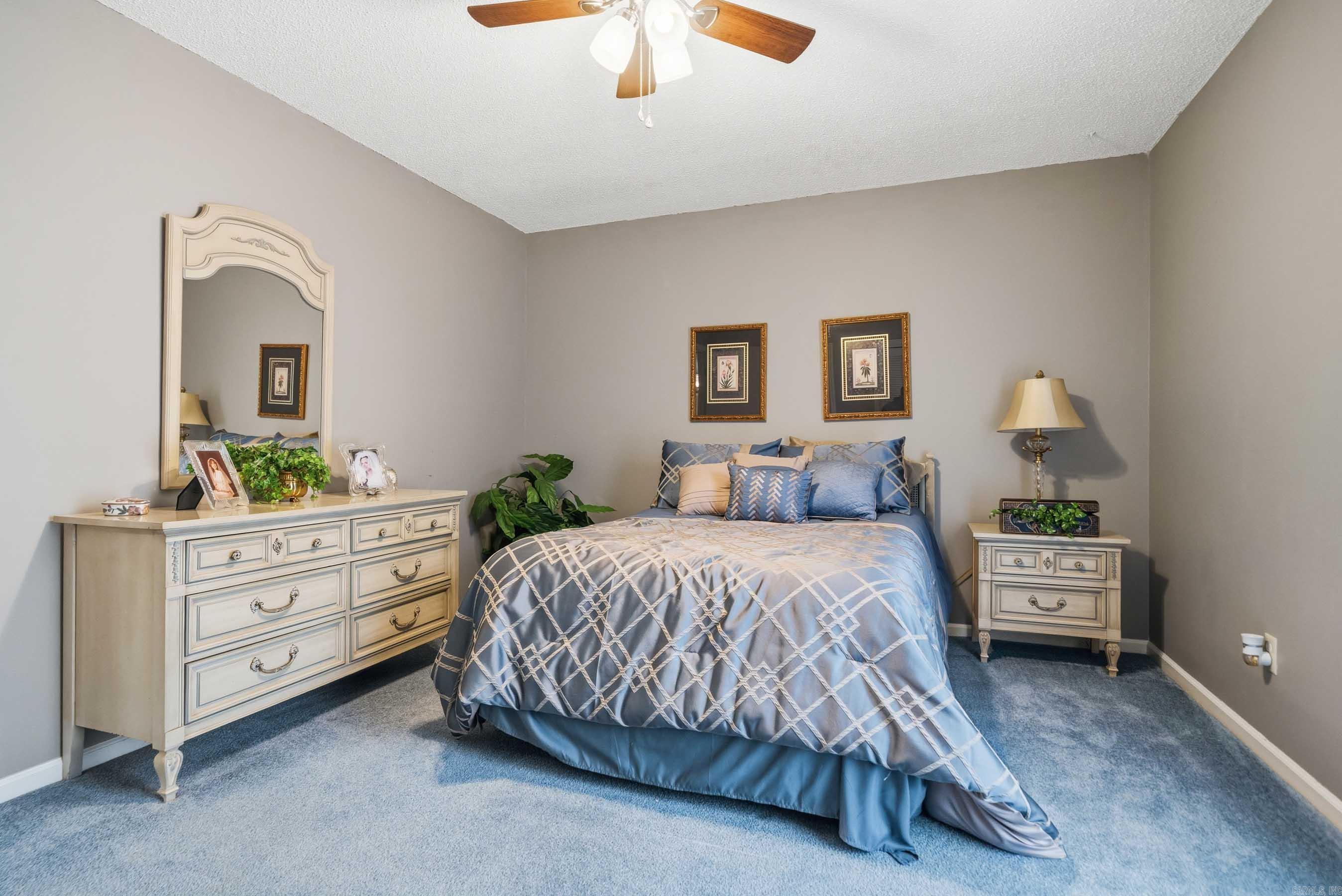 SANTA CRUZ - Residential