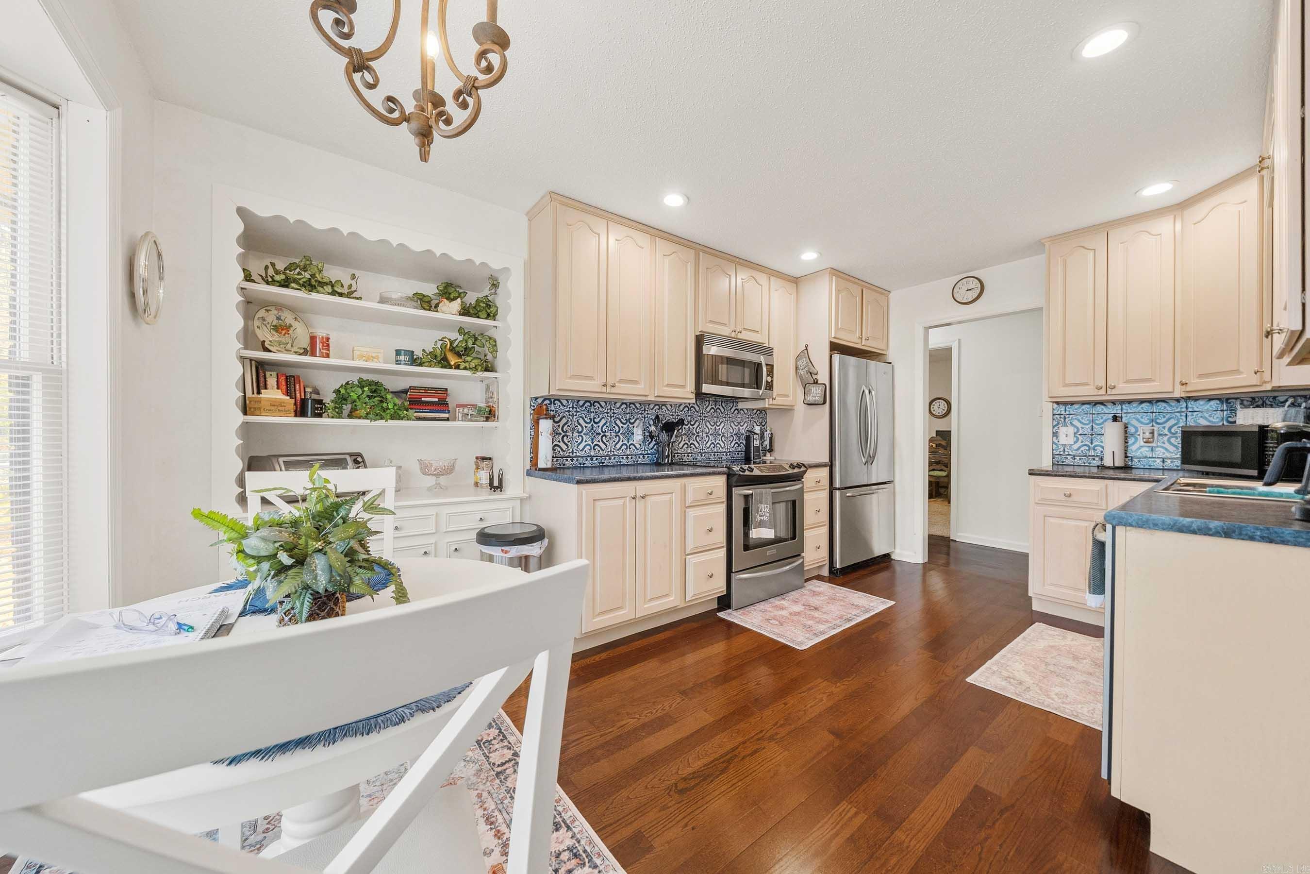 SANTA CRUZ - Residential