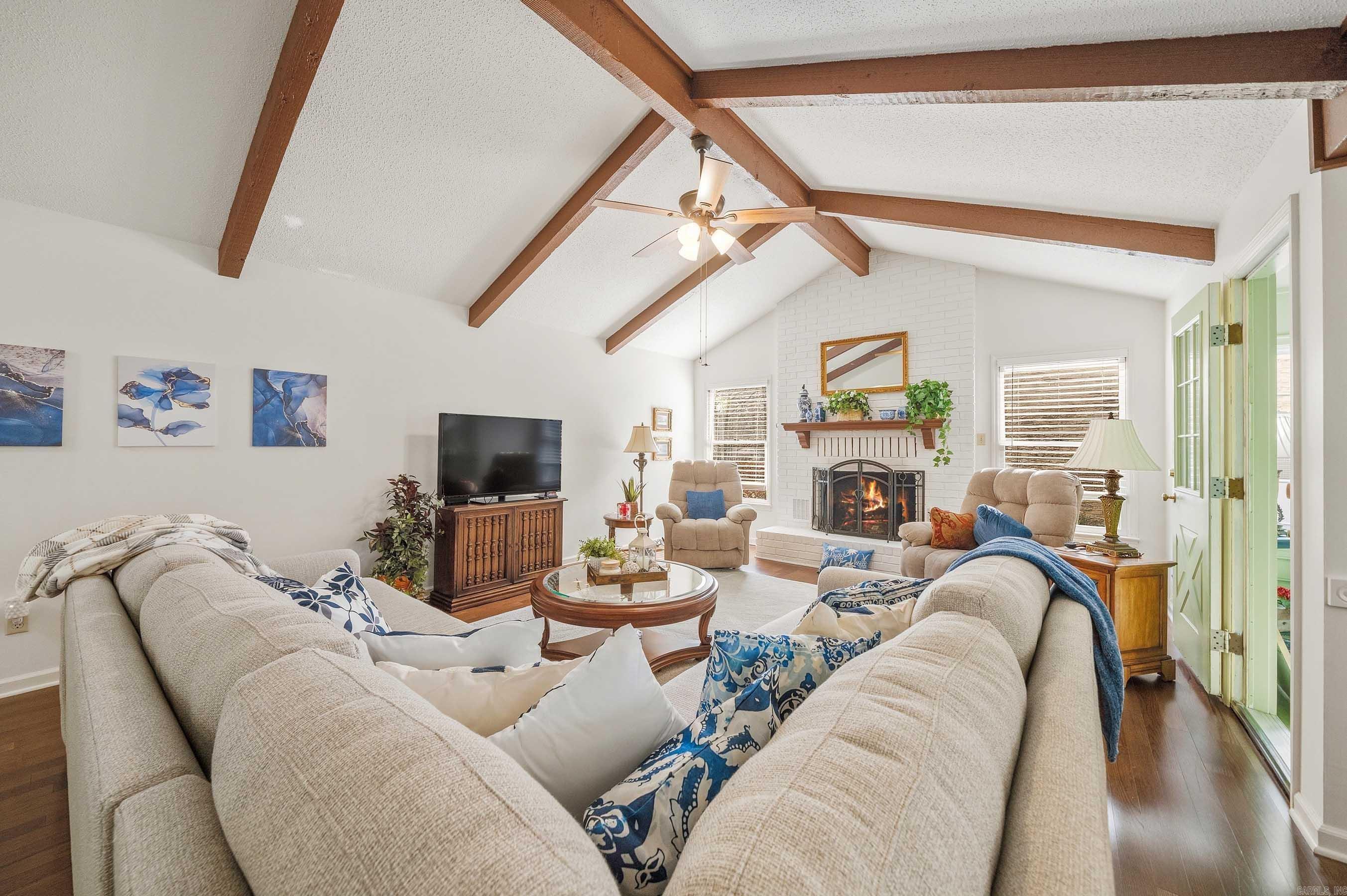 SANTA CRUZ - Residential