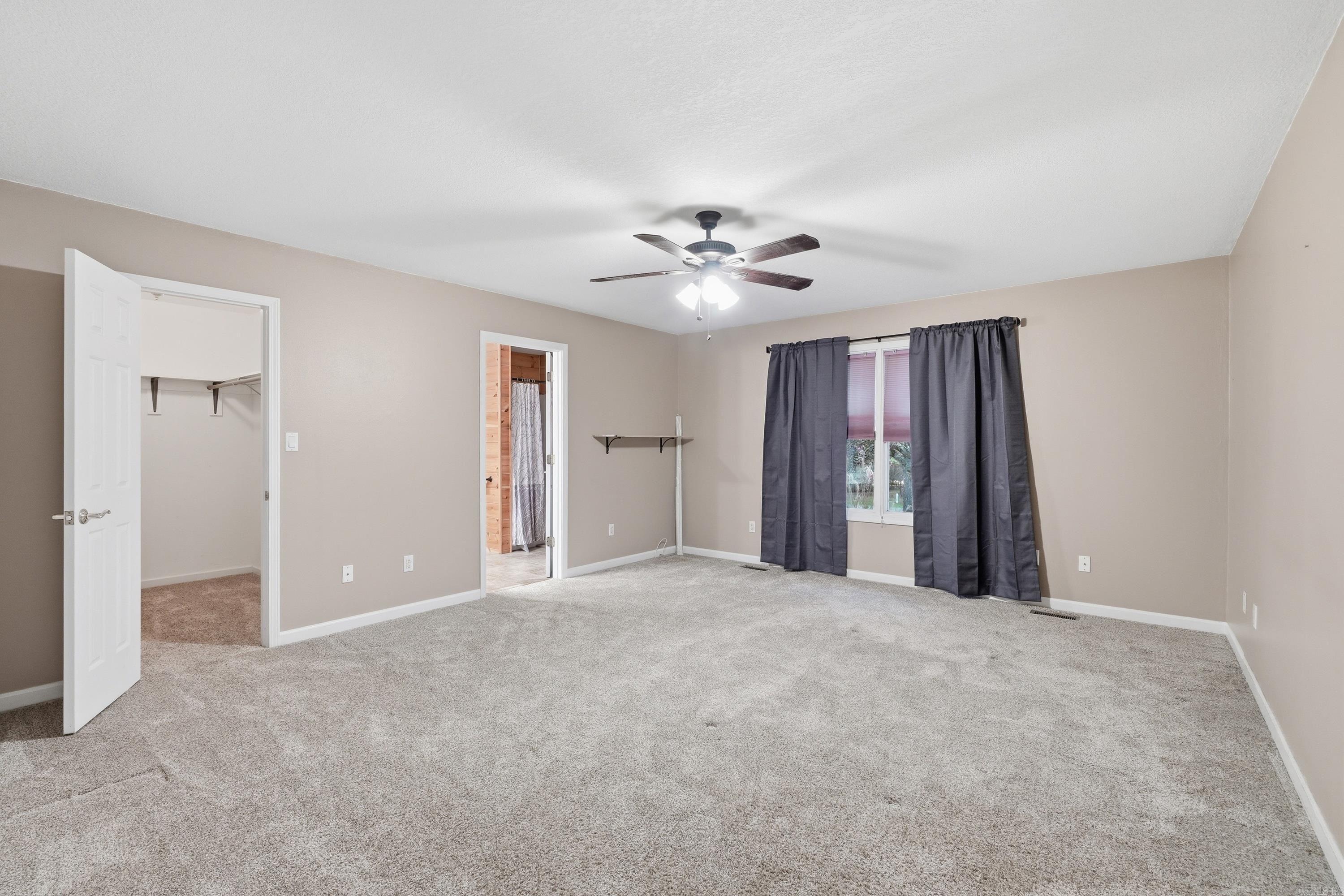 MOUNTAIN RANCH - Residential