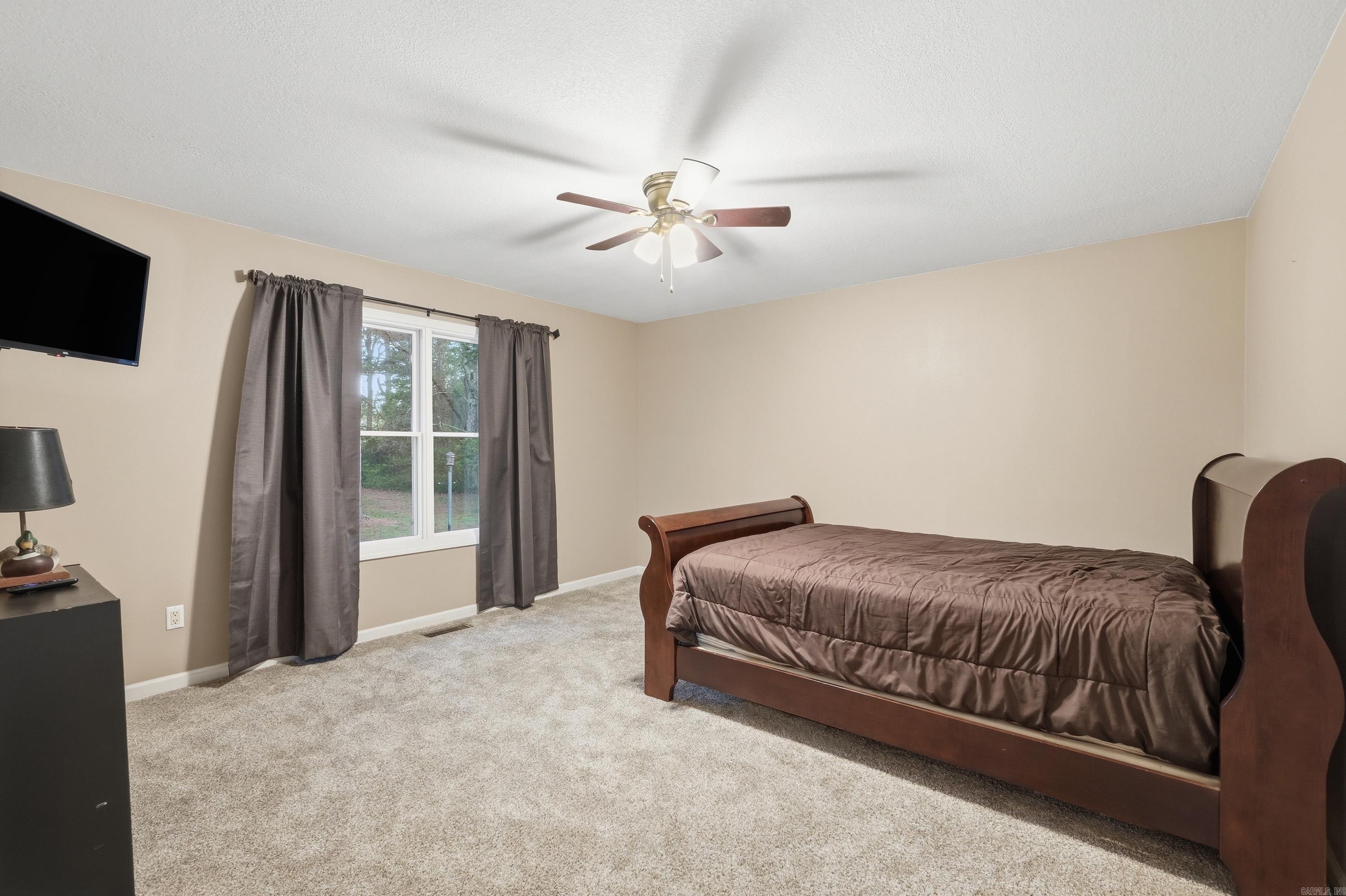 MOUNTAIN RANCH - Residential