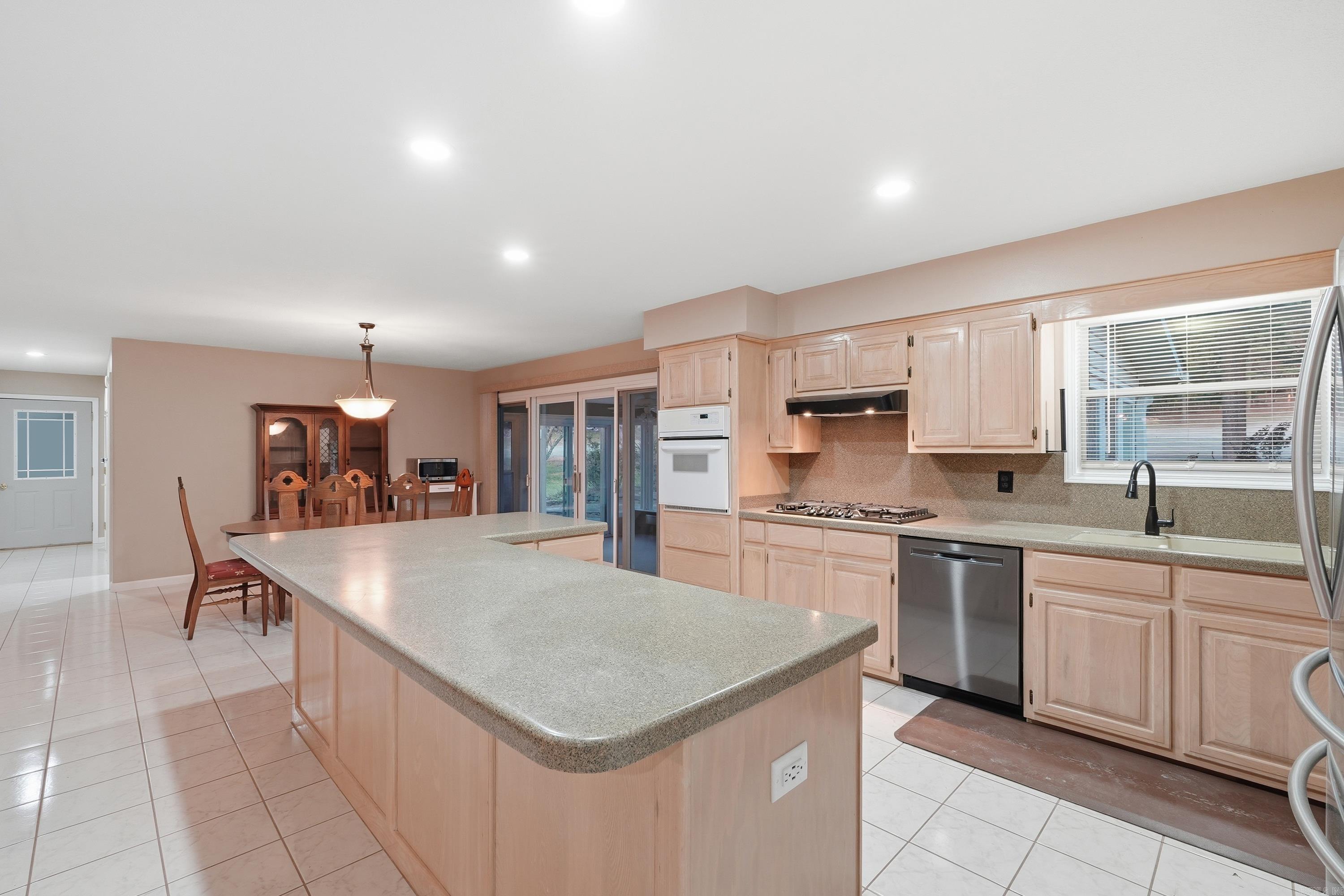 MOUNTAIN RANCH - Residential