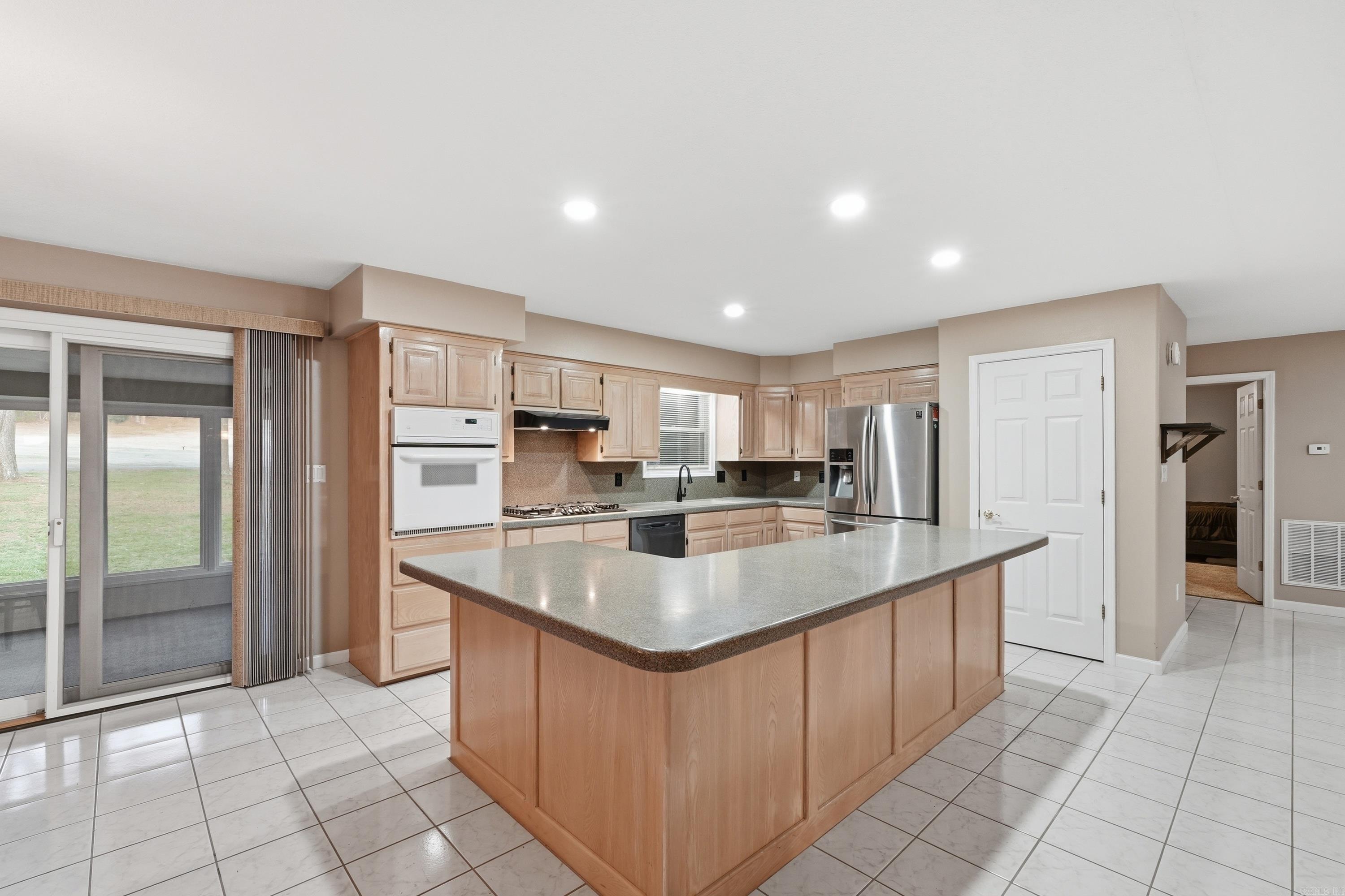 MOUNTAIN RANCH - Residential